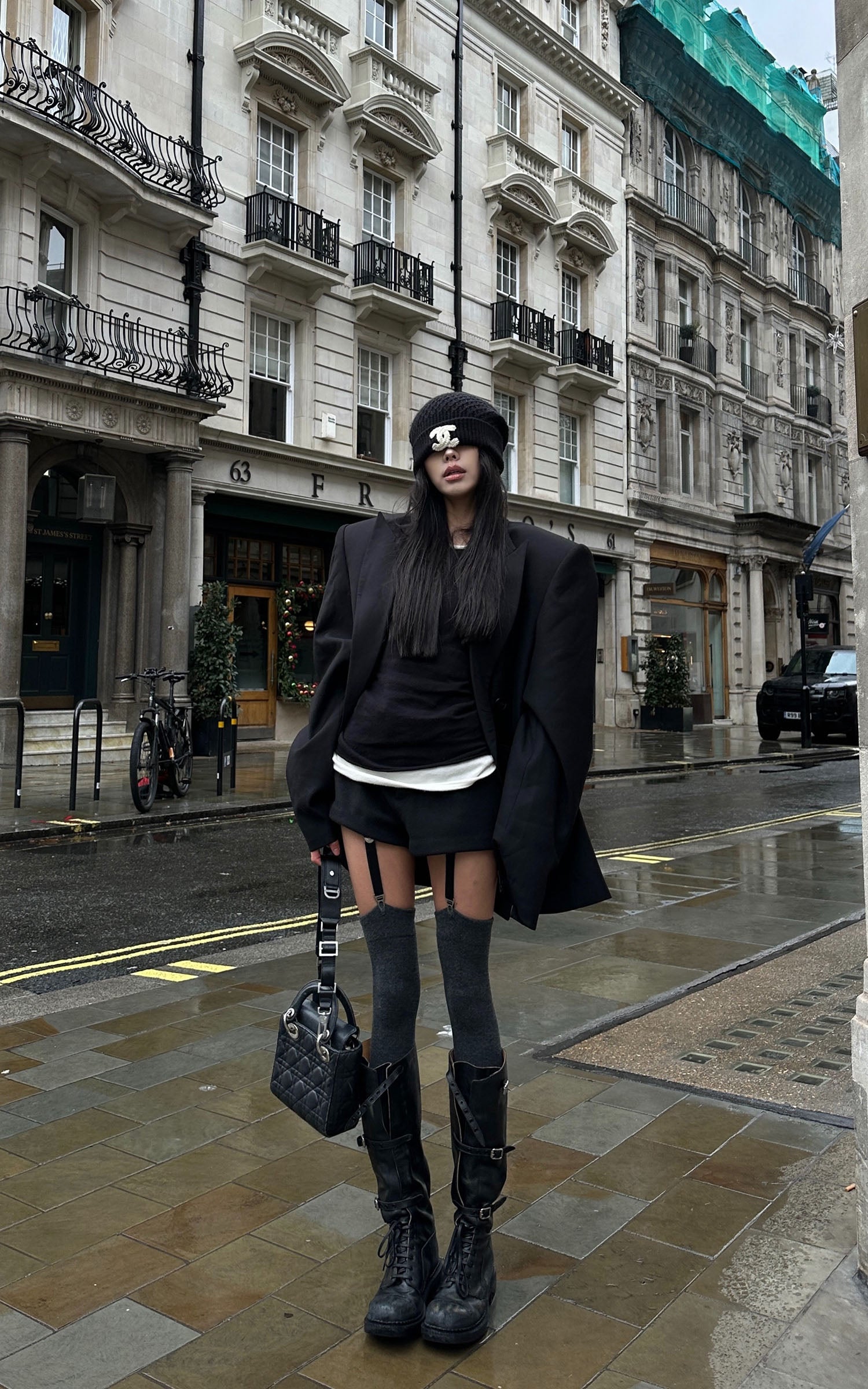 WARDEN EDGE Black High-Waist Utility Shorts - PINKPARKS