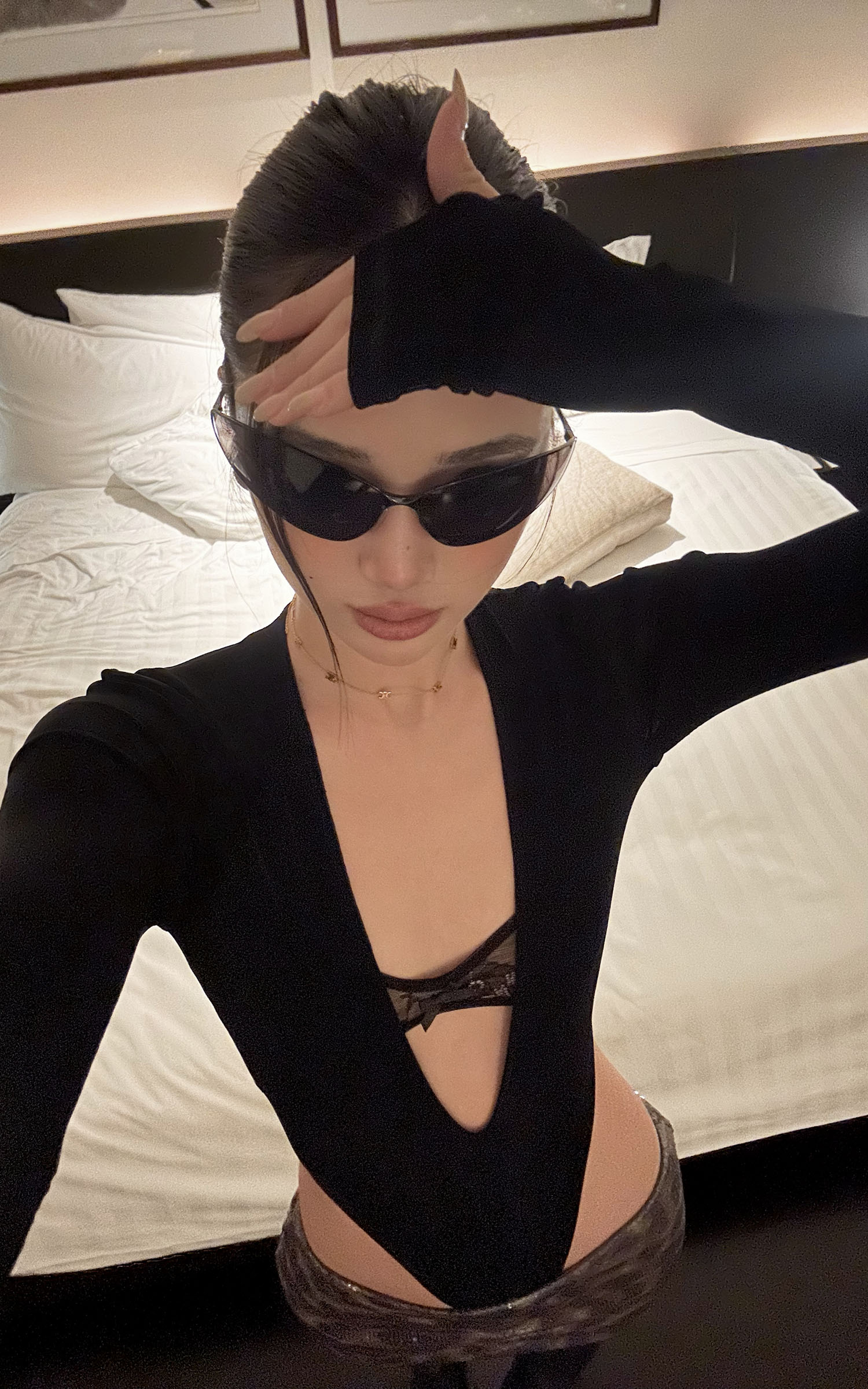 ROVENTE Deep V Cutout Bodysuit with Lace Bra Detail - PINKPARKS