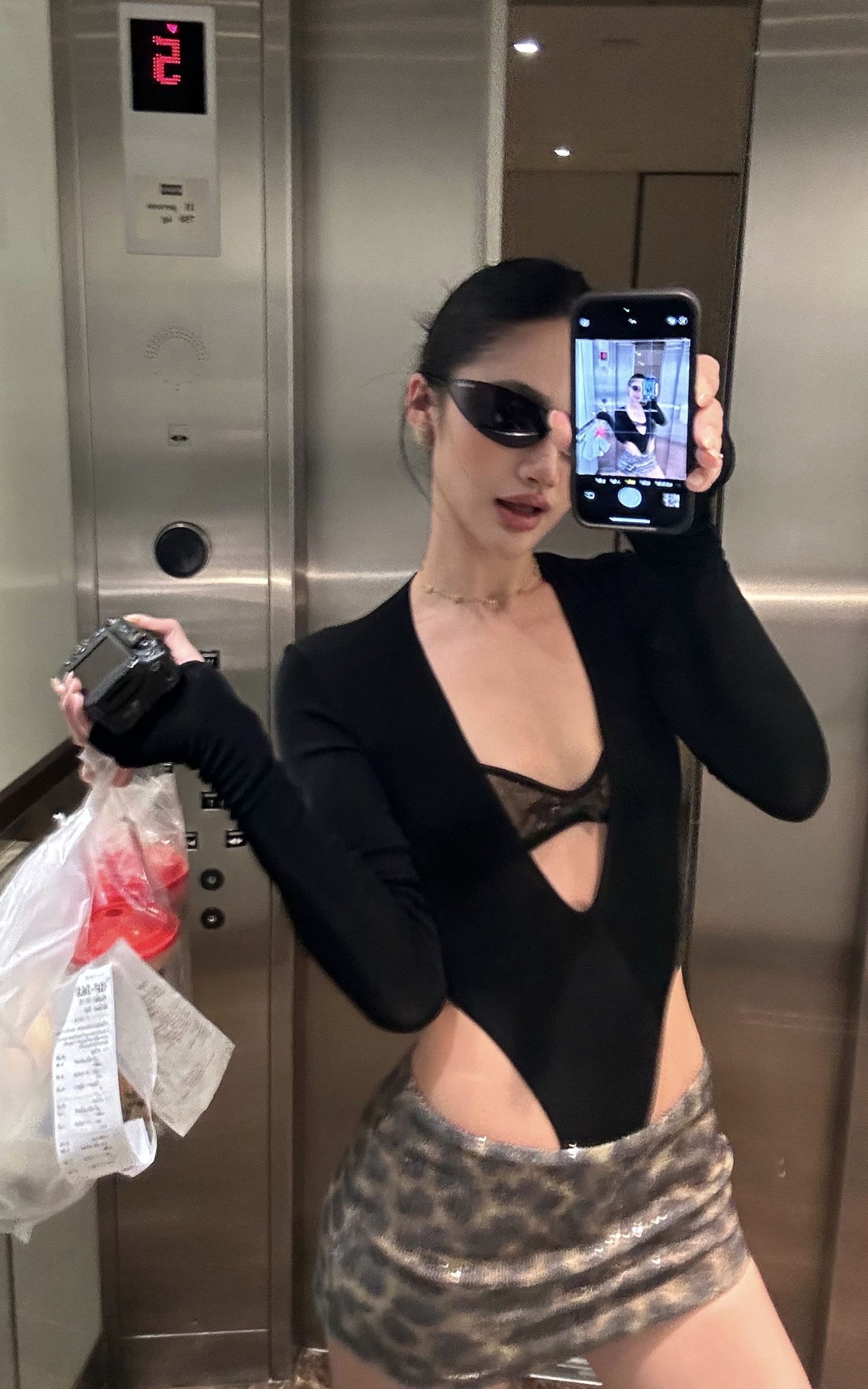 ROVENTE Deep V Cutout Bodysuit with Lace Bra Detail - PINKPARKS