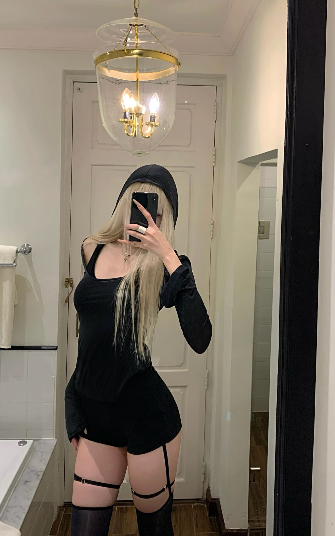 Rase Le Sol Lace Detail Hoodie &amp; Shorts Set - PINKPARKS