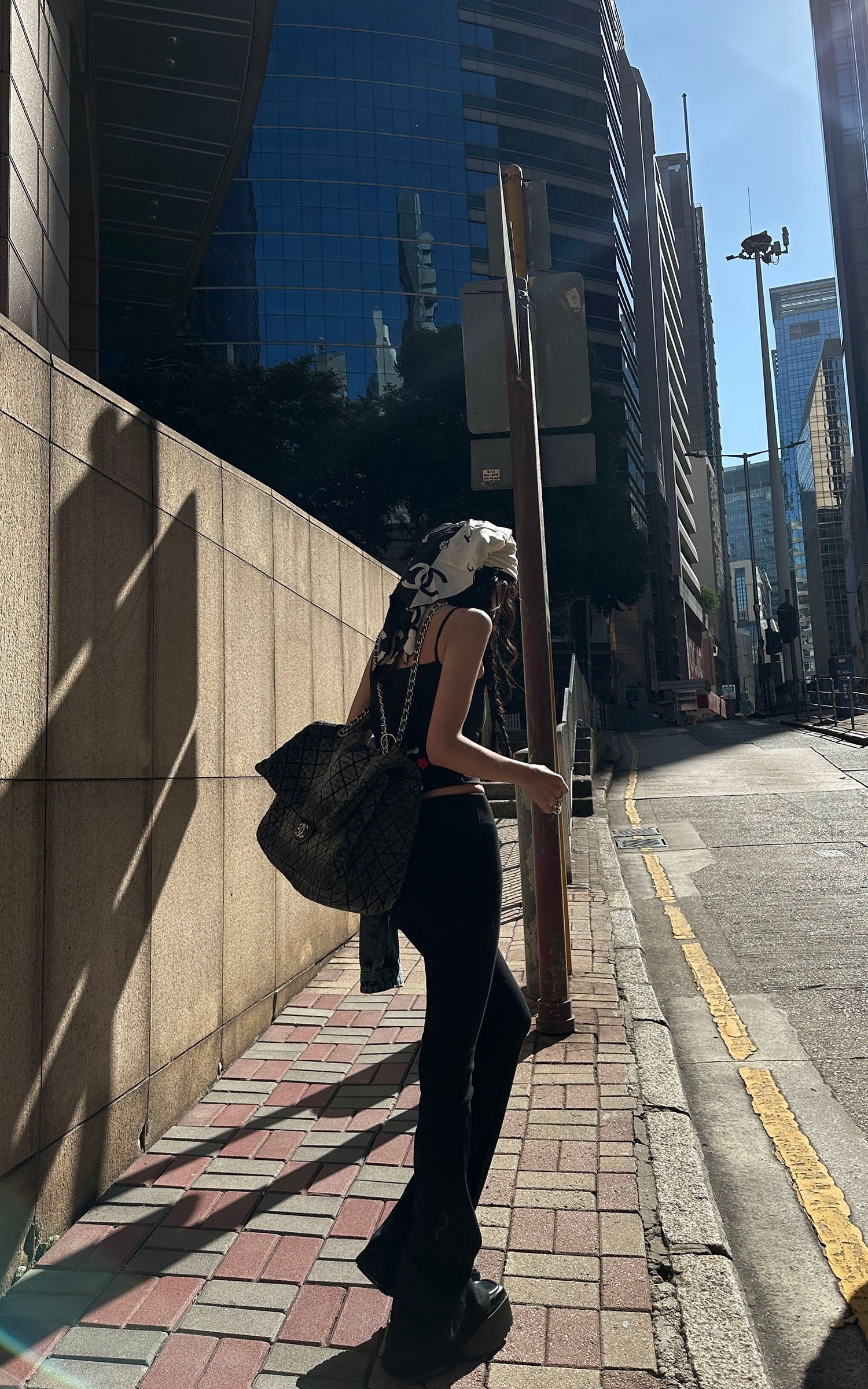 WARDEN EDGE Low-Waist Flared Pants & Cropped Camisole Set - PINKPARKS