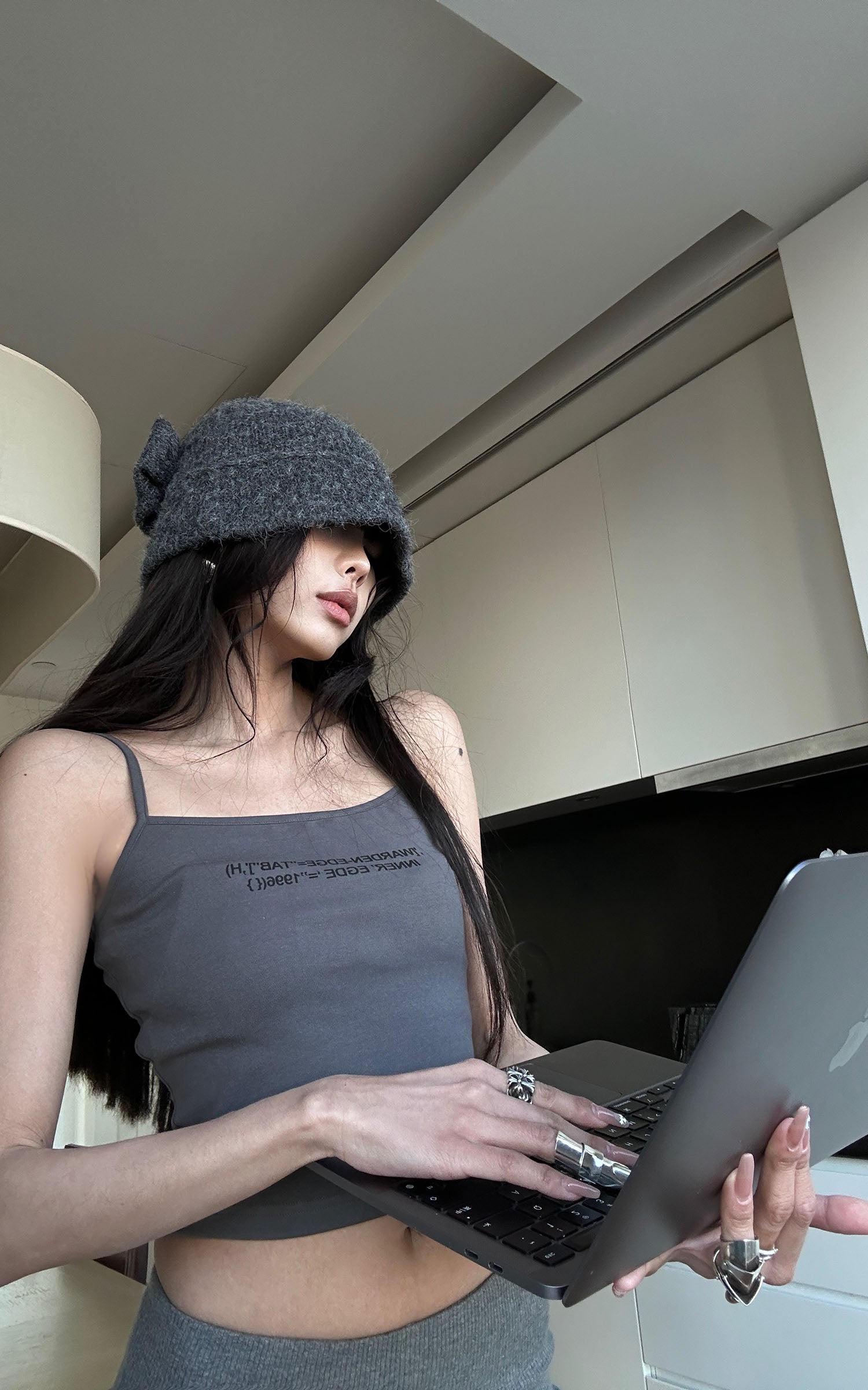 WARDEN EDGE Ribbed Knit Flared Pants & Cropped Camisole Set - PINKPARKS