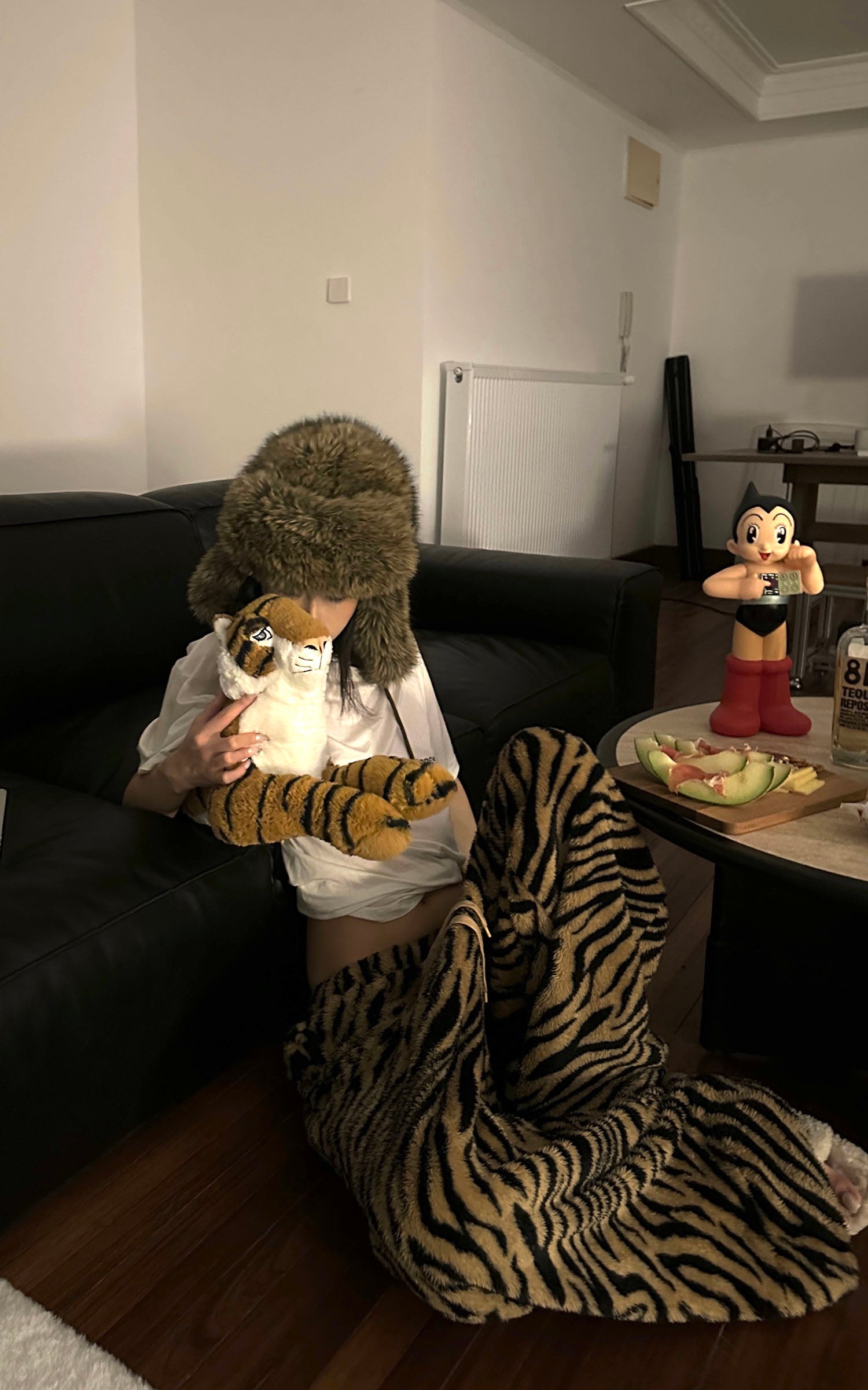 0122stepll タイガープリントワイドレッグパンツ