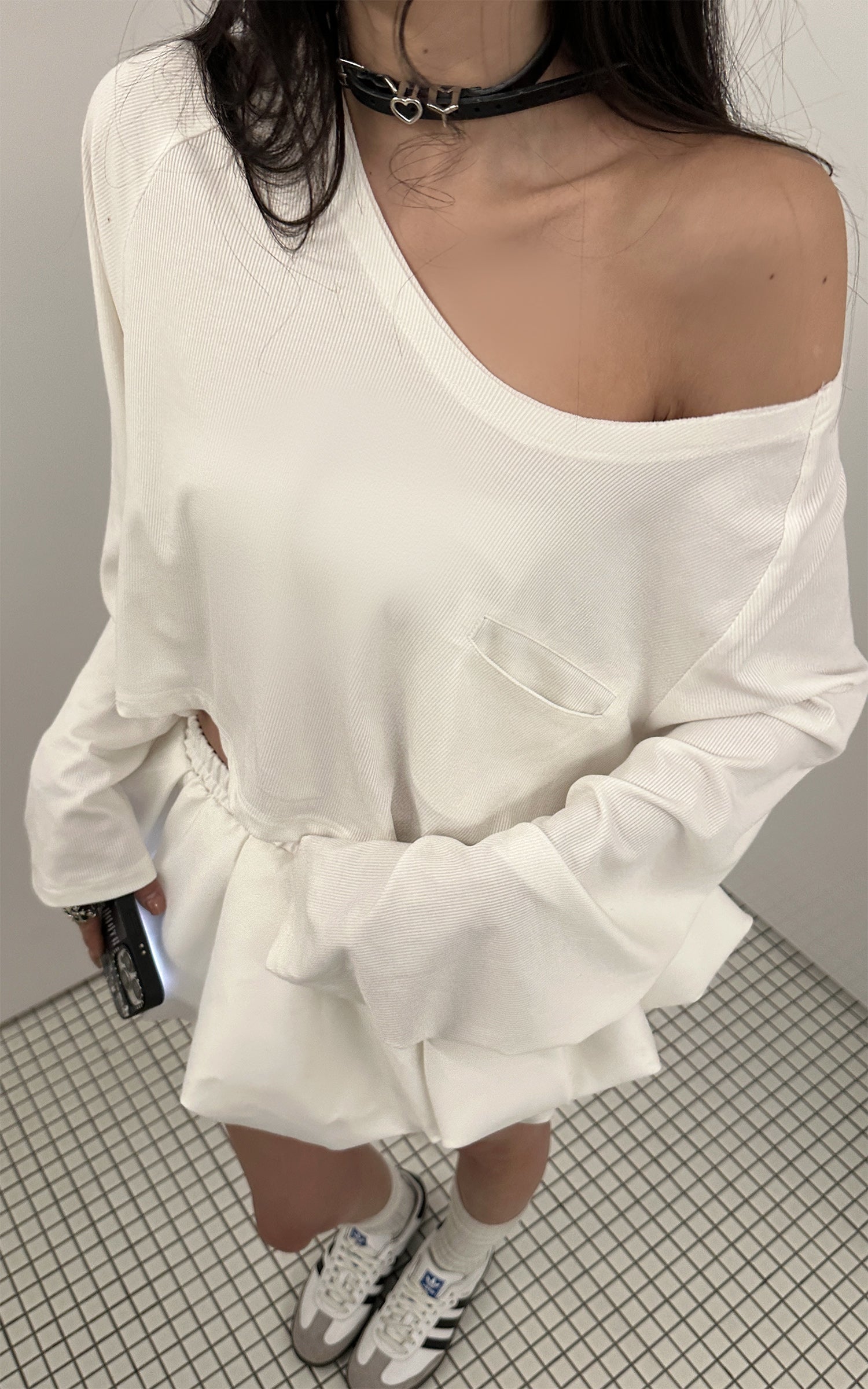 WARDEN EDGE Off-Shoulder Cropped Long Sleeve T-Shirt - PINKPARKS