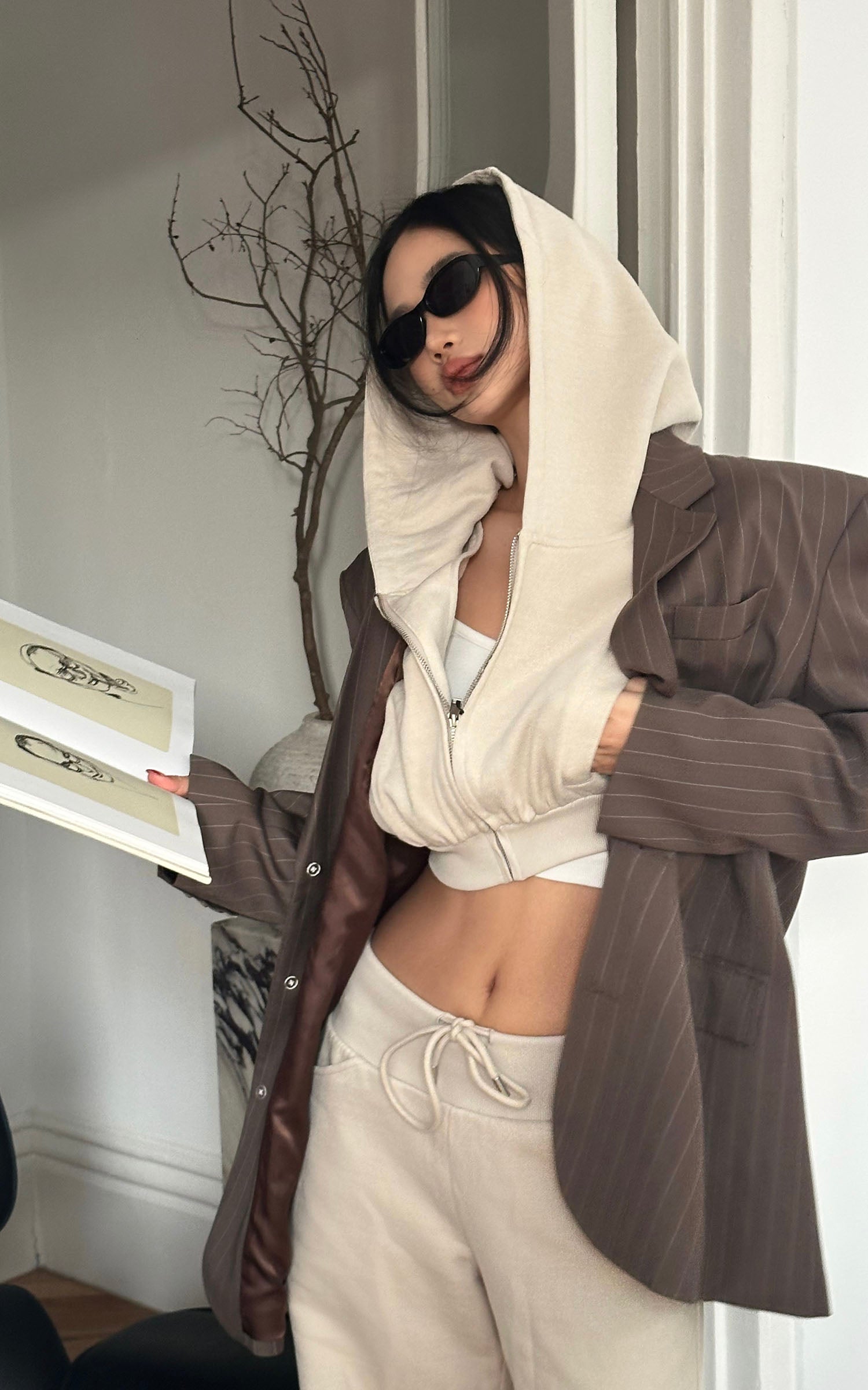 ROVENTE Cropped Hoodie with Zip and Gathered Hem - PINKPARKS