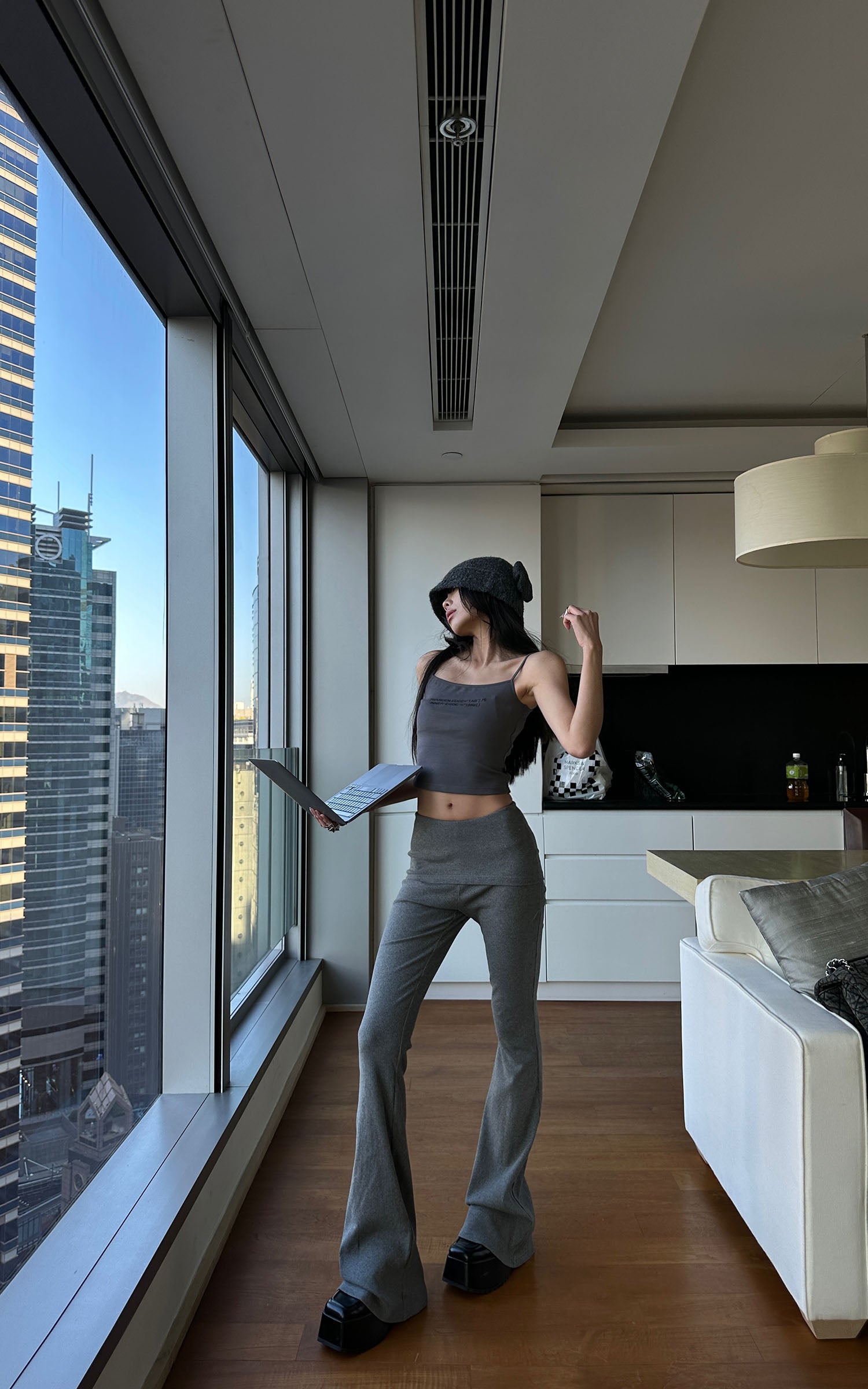 WARDEN EDGE Ribbed Knit Flared Pants &amp; Cropped Camisole Set - PINKPARKS