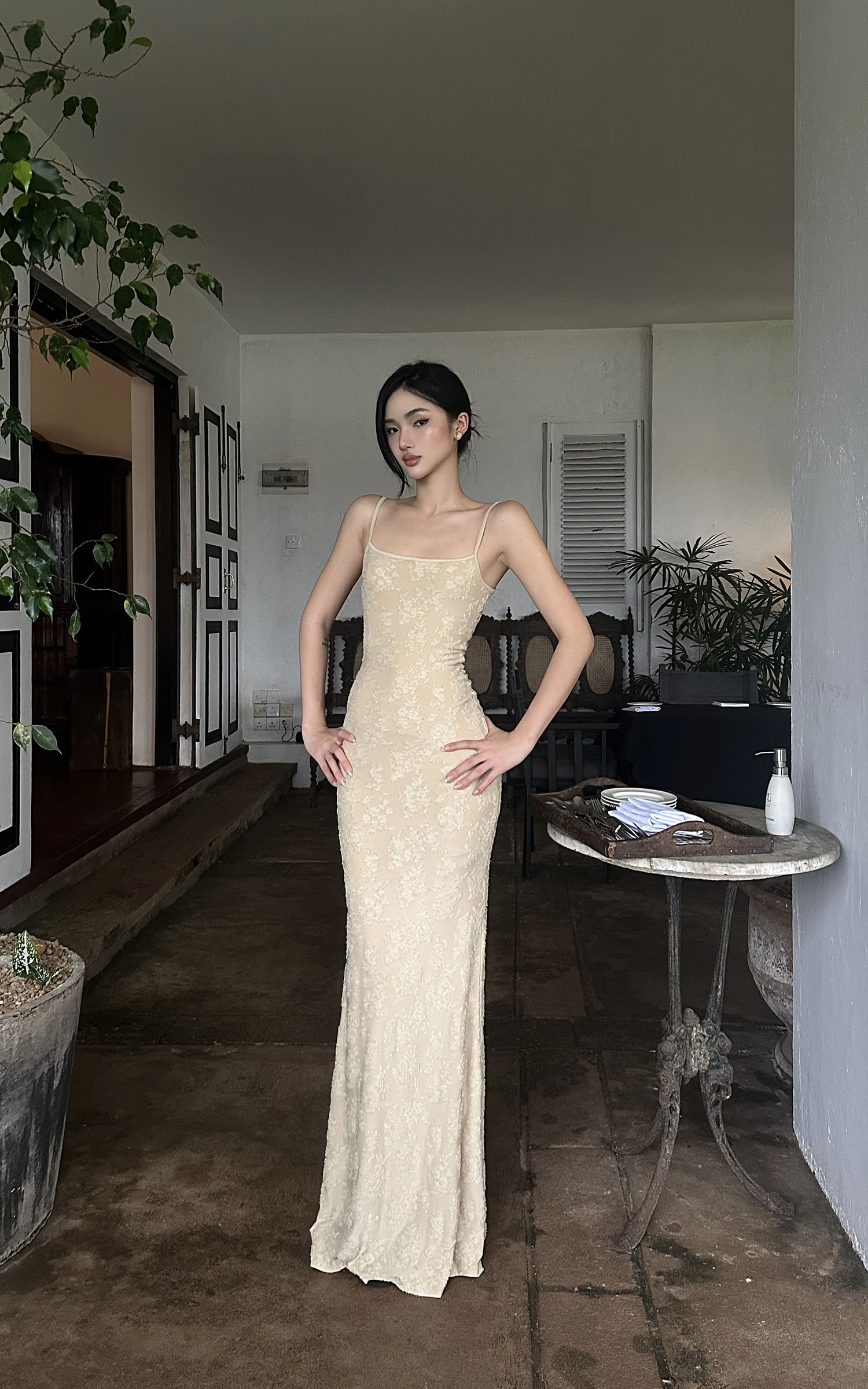 ROVENTE Floral Lace Sculpted Slip Maxi Dress - PINKPARKS