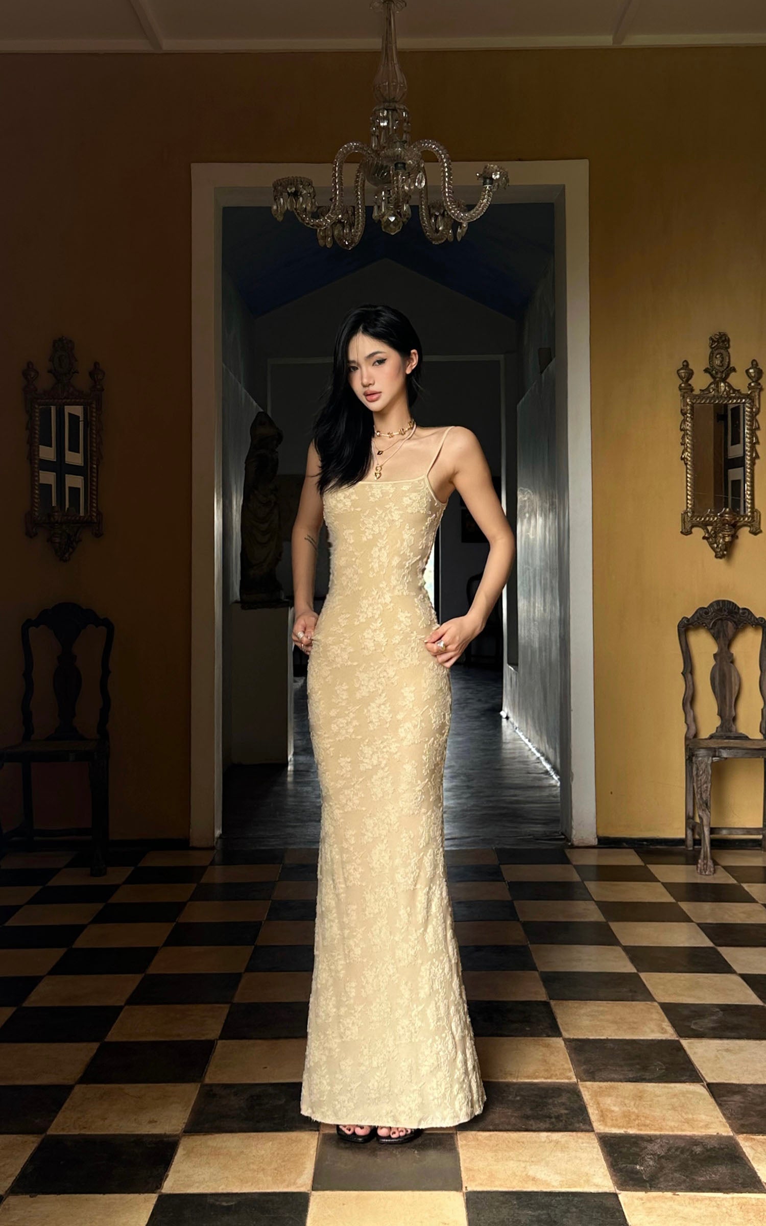 ROVENTE Floral Lace Sculpted Slip Maxi Dress - PINKPARKS