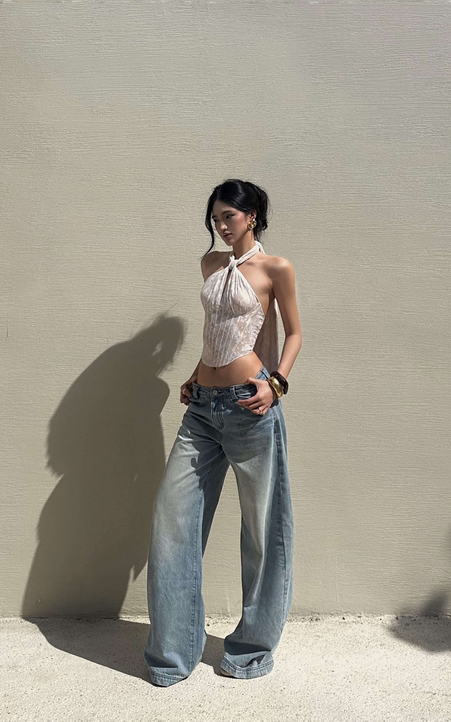 ROVENTE Low Rise Wide-Leg Distressed Jeans - PINKPARKS