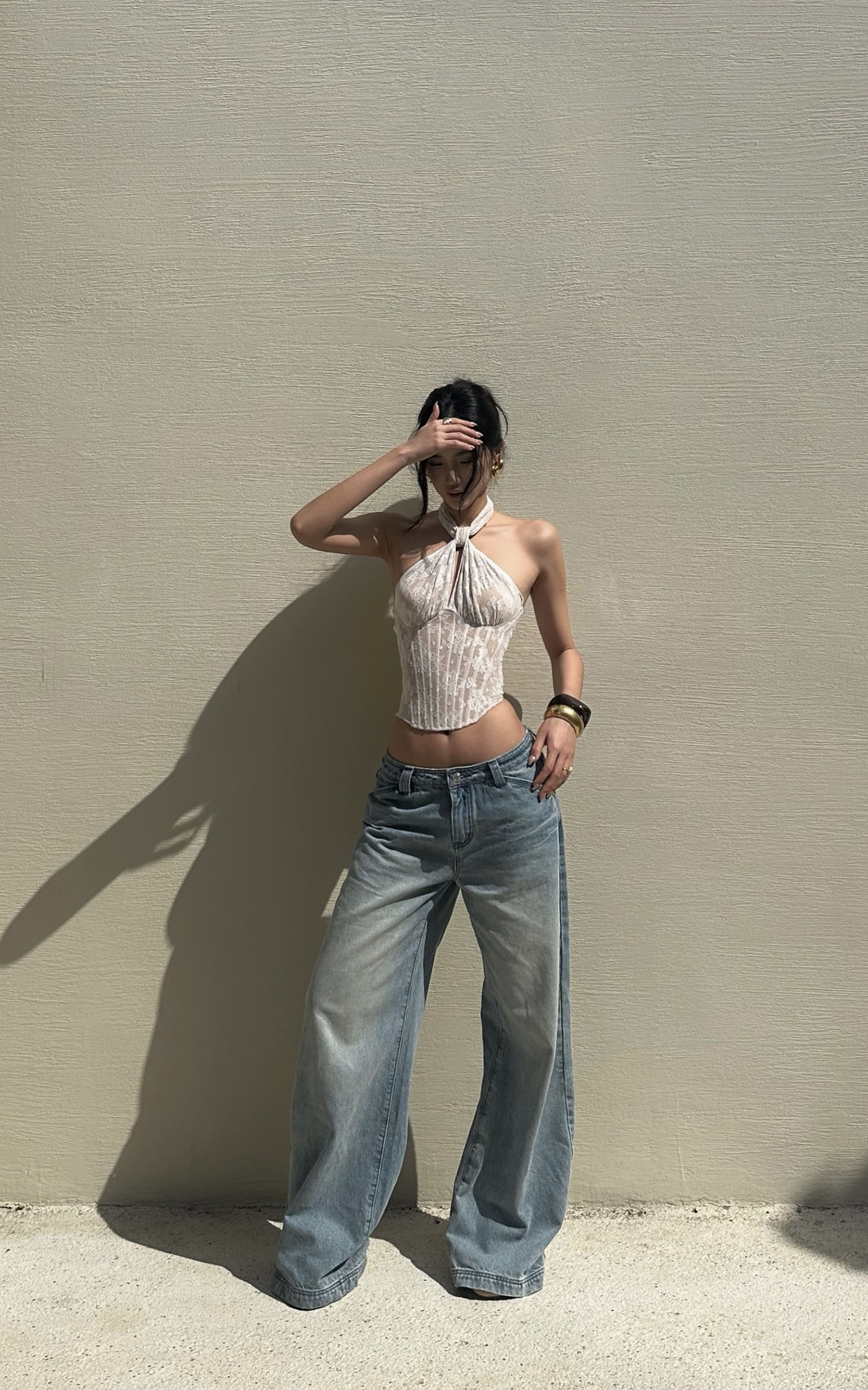 ROVENTE Low Rise Wide-Leg Distressed Jeans - PINKPARKS