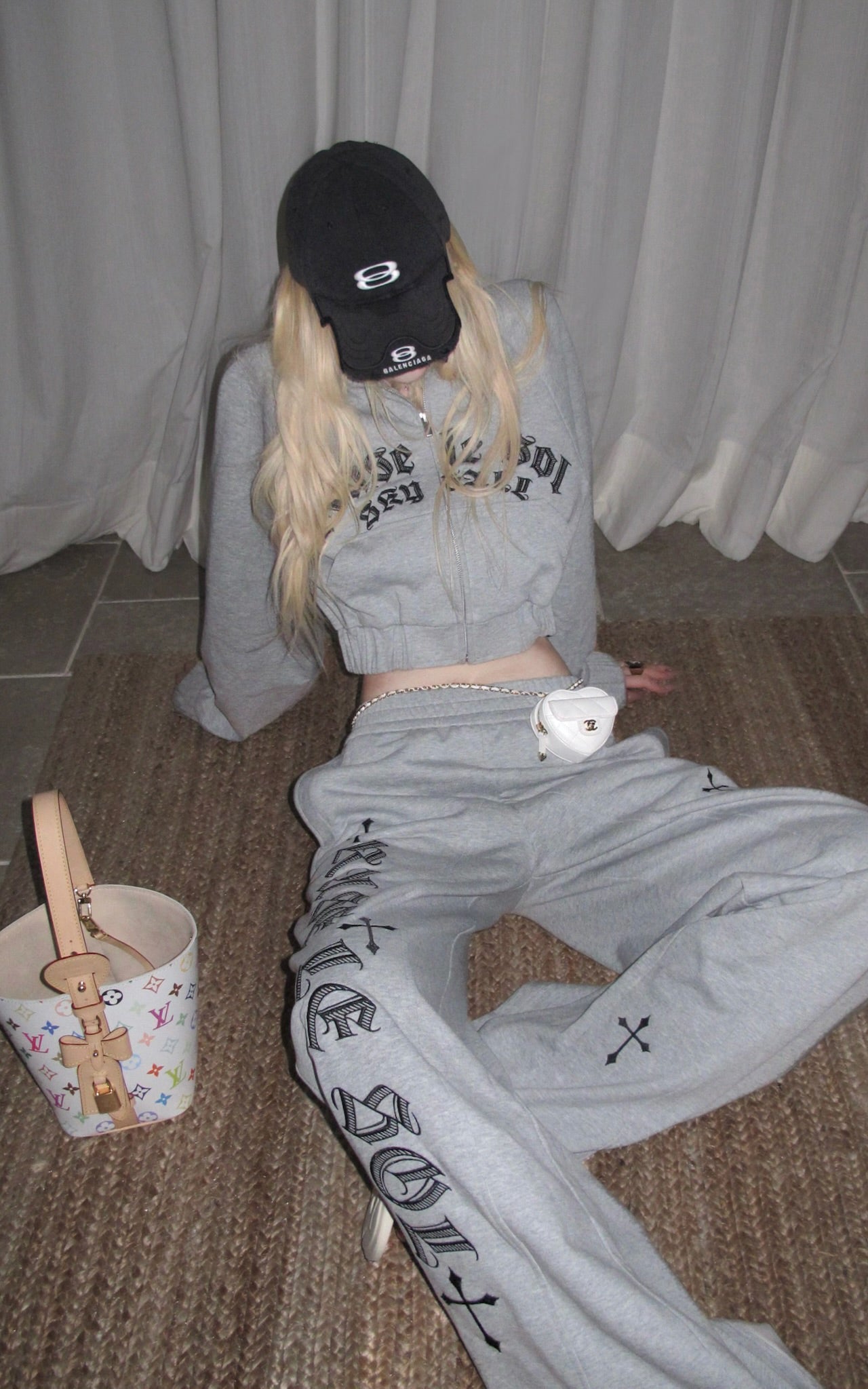 Rase le sol Cropped Hoodie and Pants Set - PINKPARKS