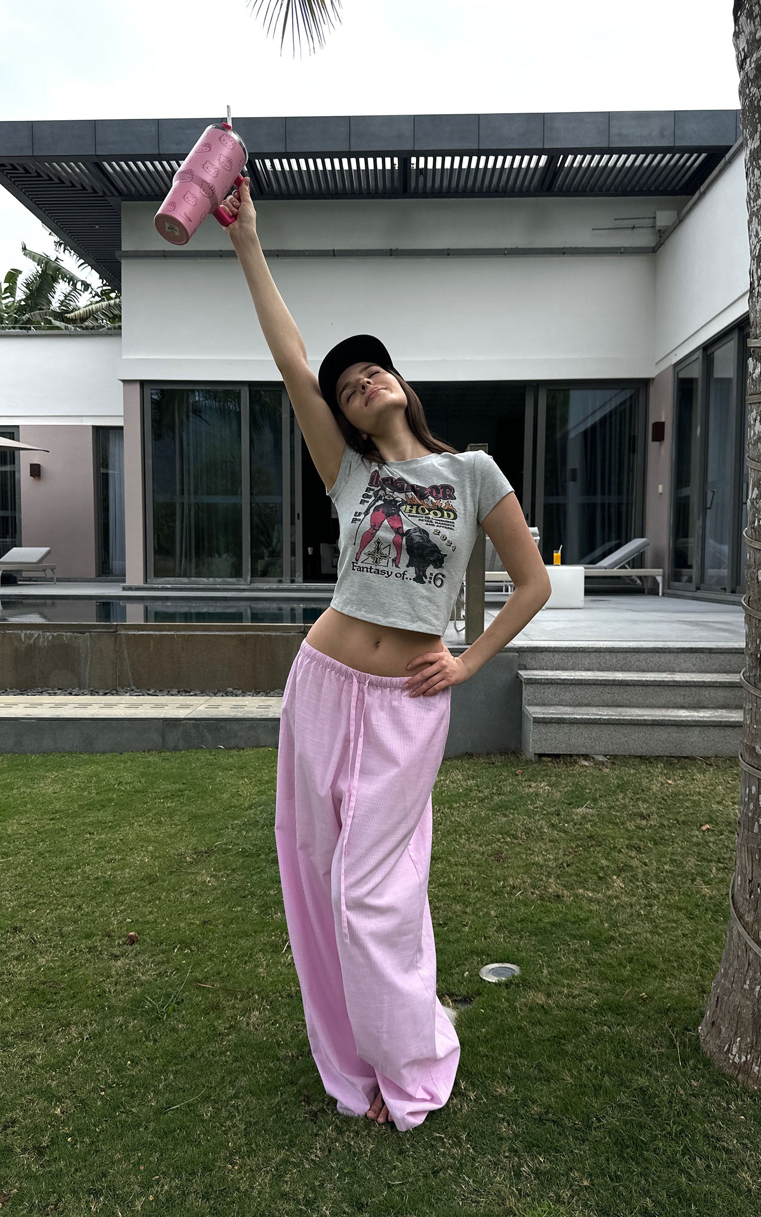 0122stepll ピンクストライプのリラックスワイドレッグパンツ