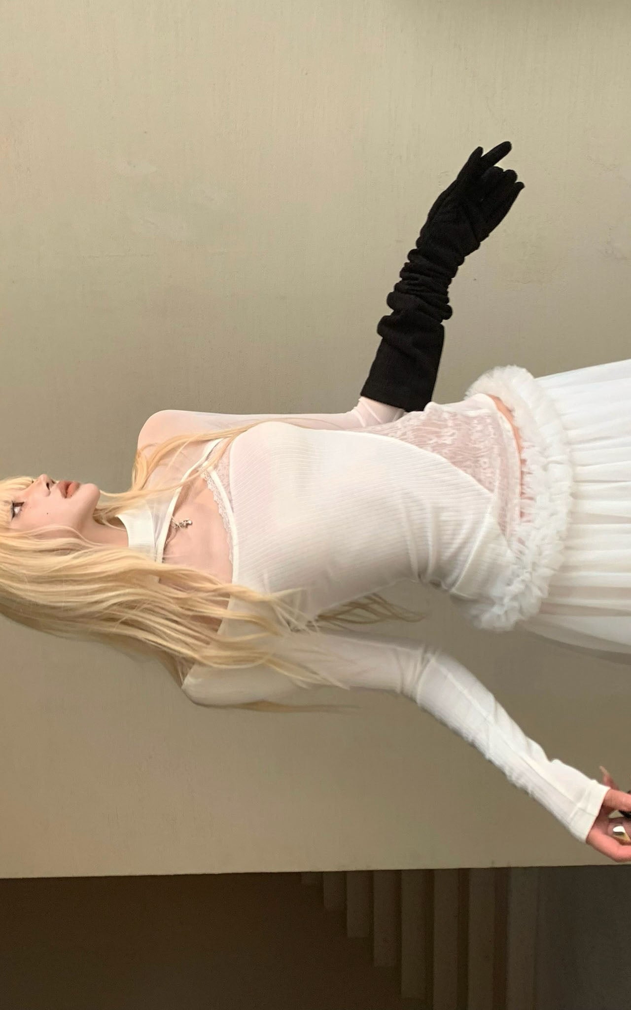 Rase le sol Lace & Mesh Paneled Fitted Top - PINKPARKS