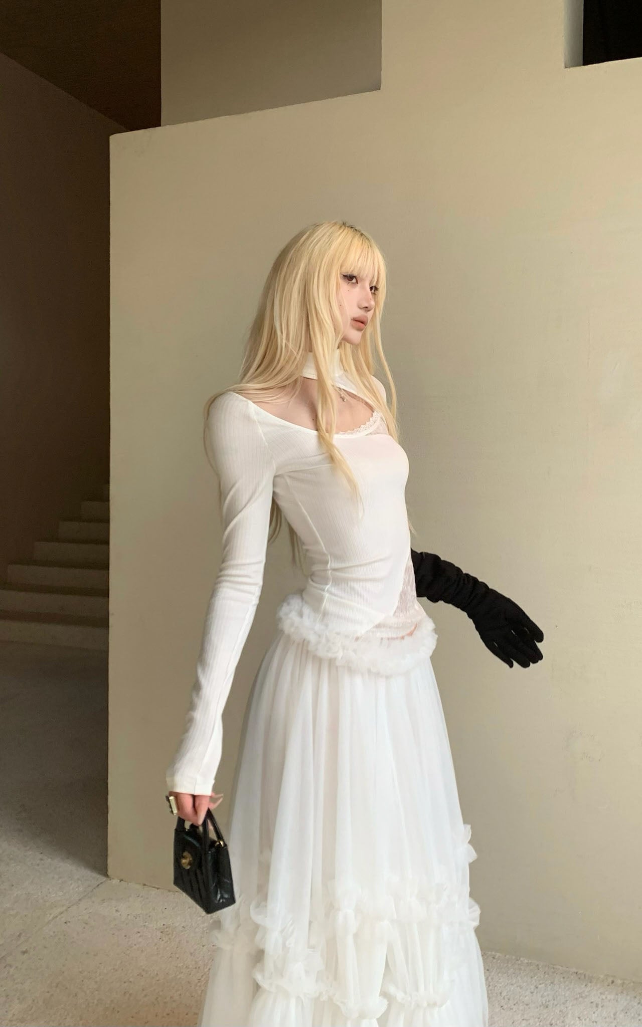 Rase le sol Lace & Mesh Paneled Fitted Top - PINKPARKS