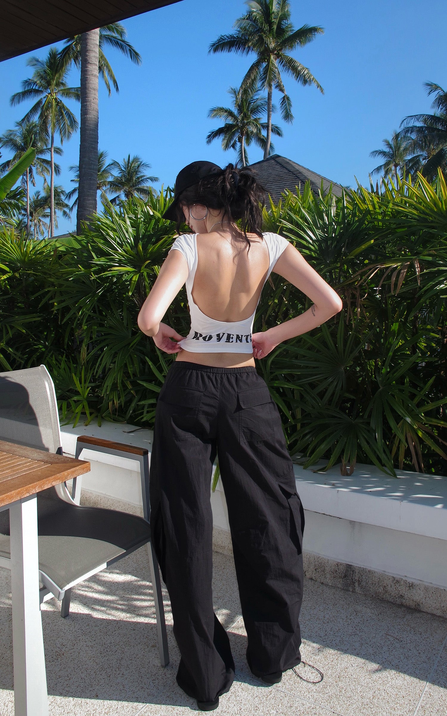 ROVENTE Backless Cap Sleeve Fitted Tee - PINKPARKS