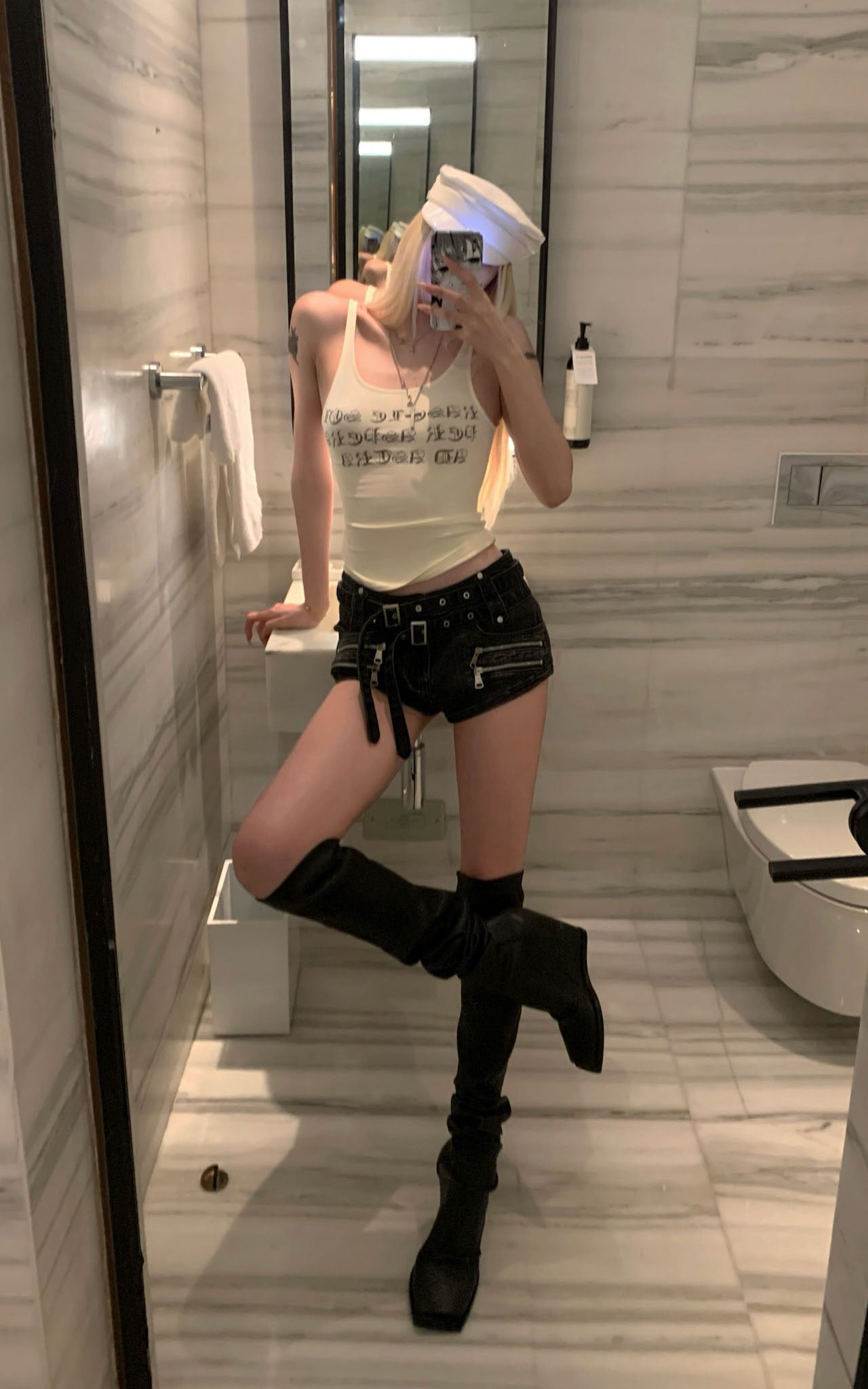 Rase le sol Multi-Belt Deconstructed Utility Denim Shorts - PINKPARKS