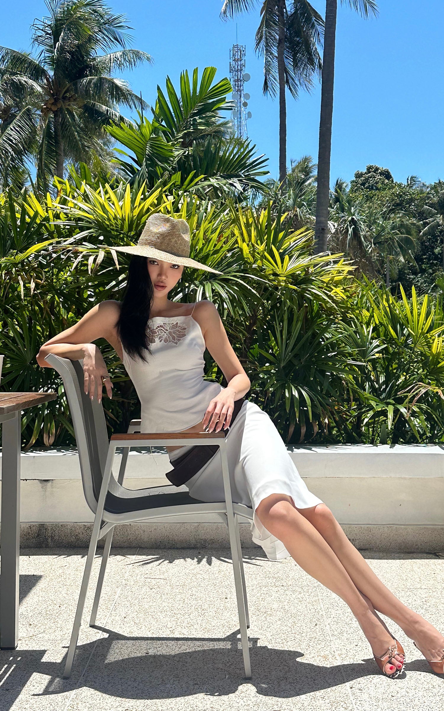 ROVENTE Bloom Whisper Embroidered Camisole - PINKPARKS