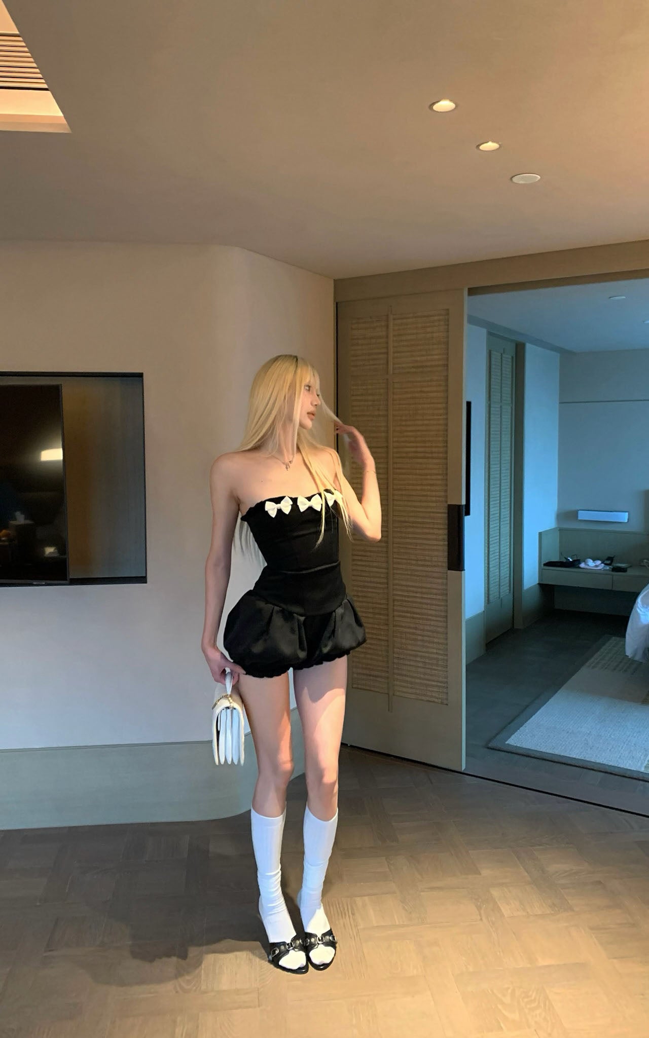 Rase le sol Bow Detail Strapless Top and Bubble Skirt Shorts Set - PINKPARKS