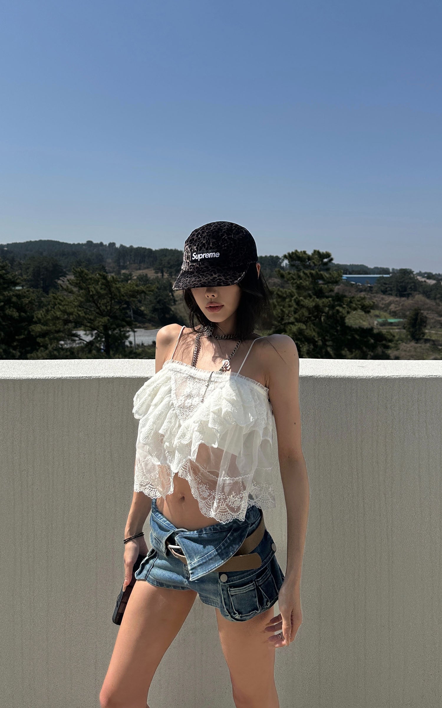 WARDEN EDGE Collar-Waist Deconstructed Denim Shorts - PINKPARKS