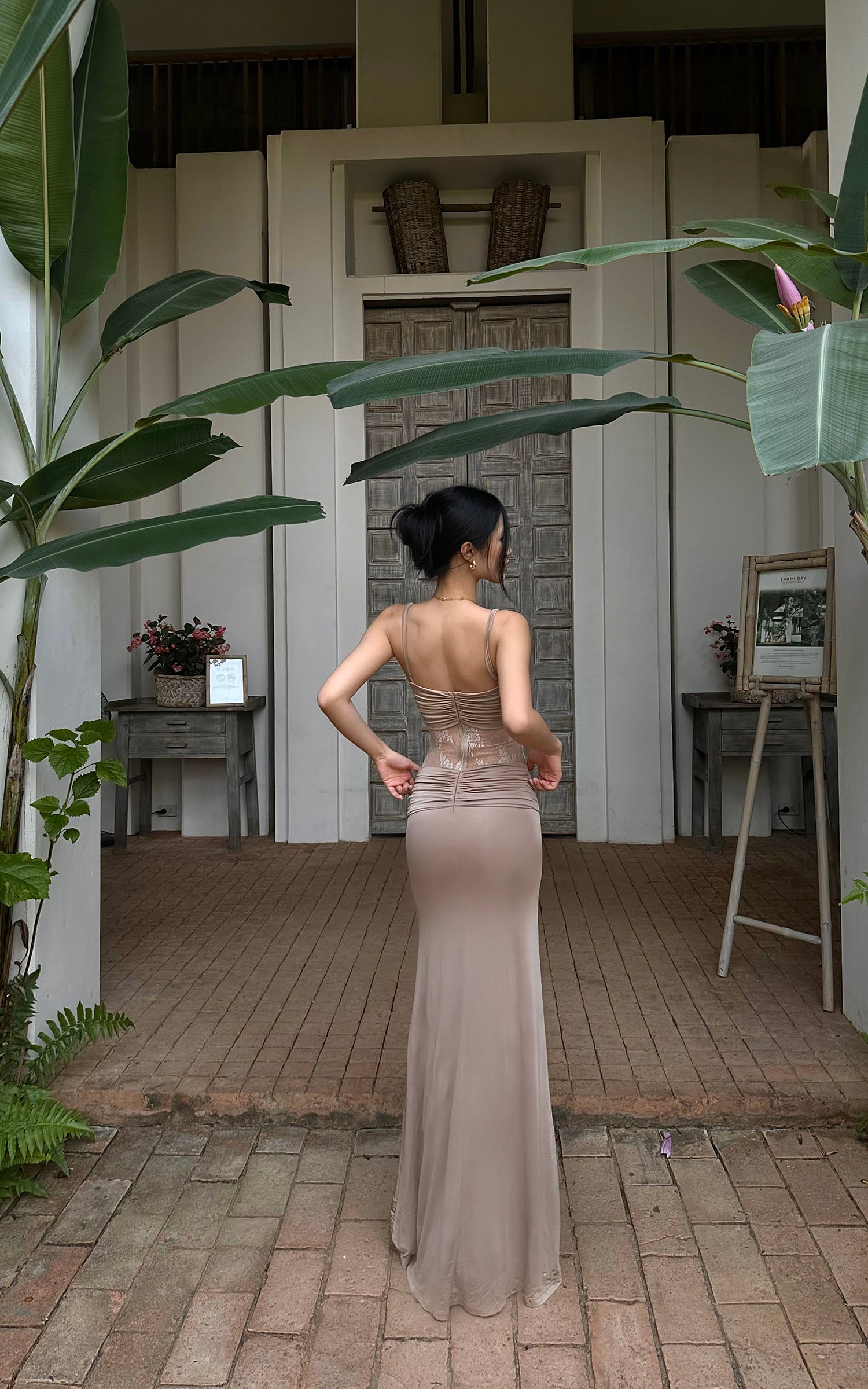 ROVENTE Sculpted Lace-Panel Maxi Dress - PINKPARKS