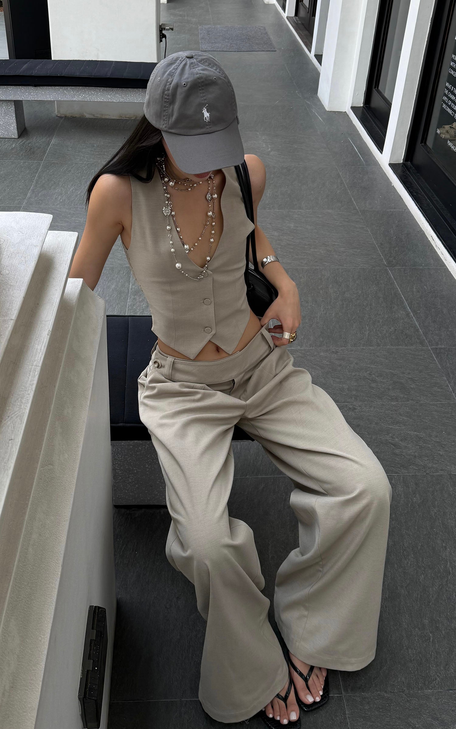 ROVENTE Tailored Vest with Lace Panel Back - PINKPARKS