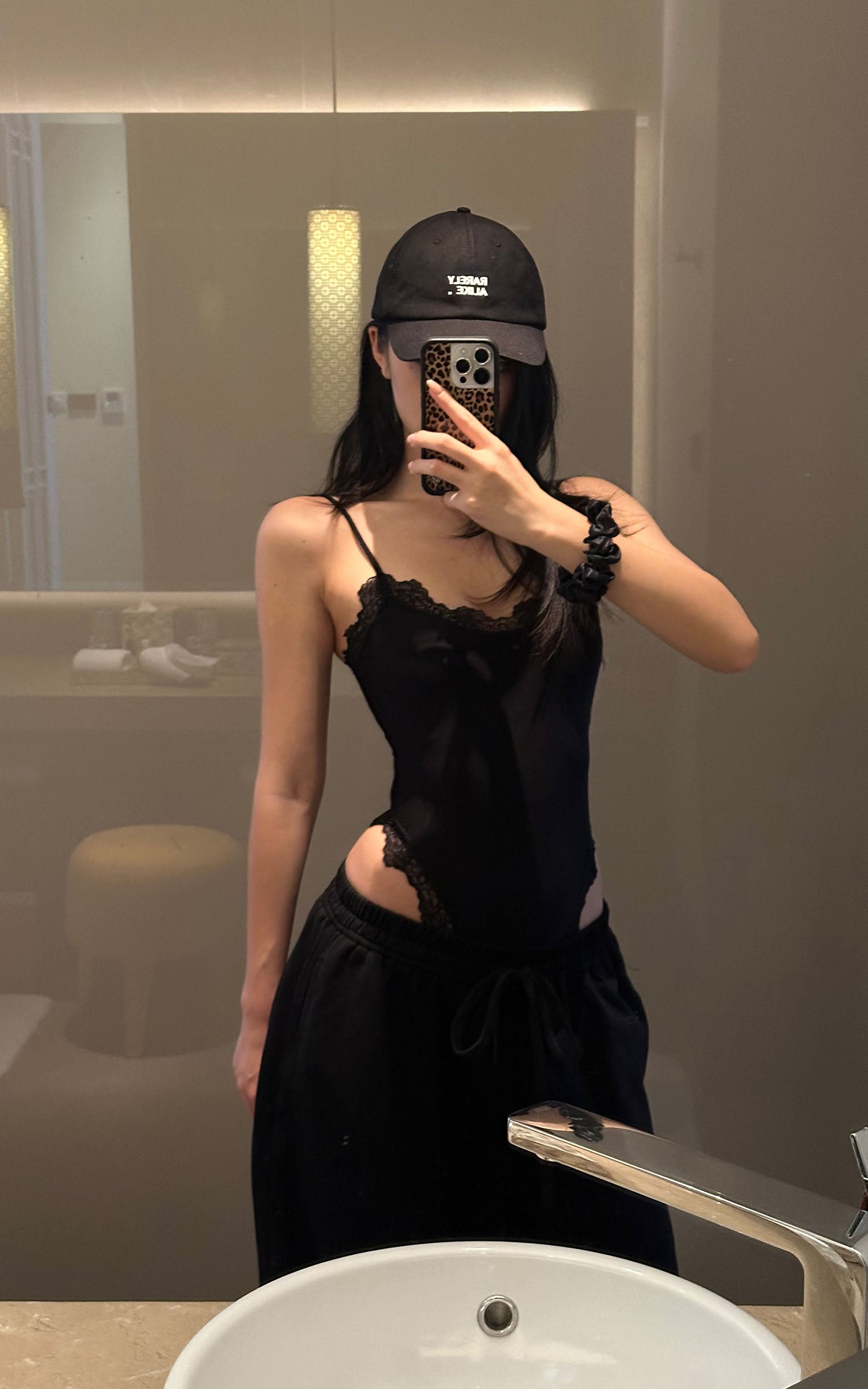 ROVENTE Soft-Fleece Wide-Leg Sweatpants - PINKPARKS