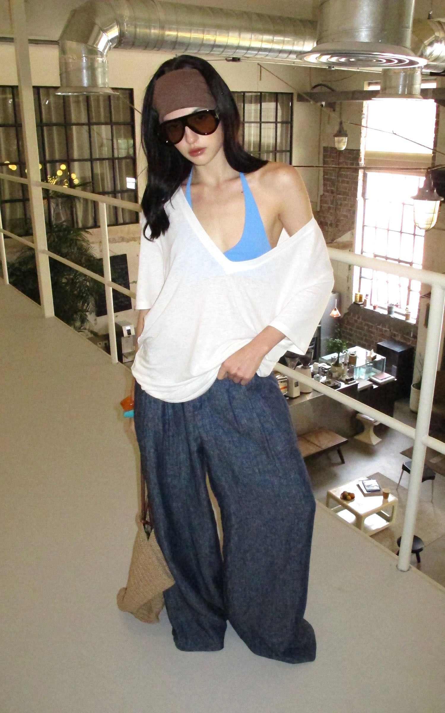 0122stepll Vネックリラックスショートスリーブトップ