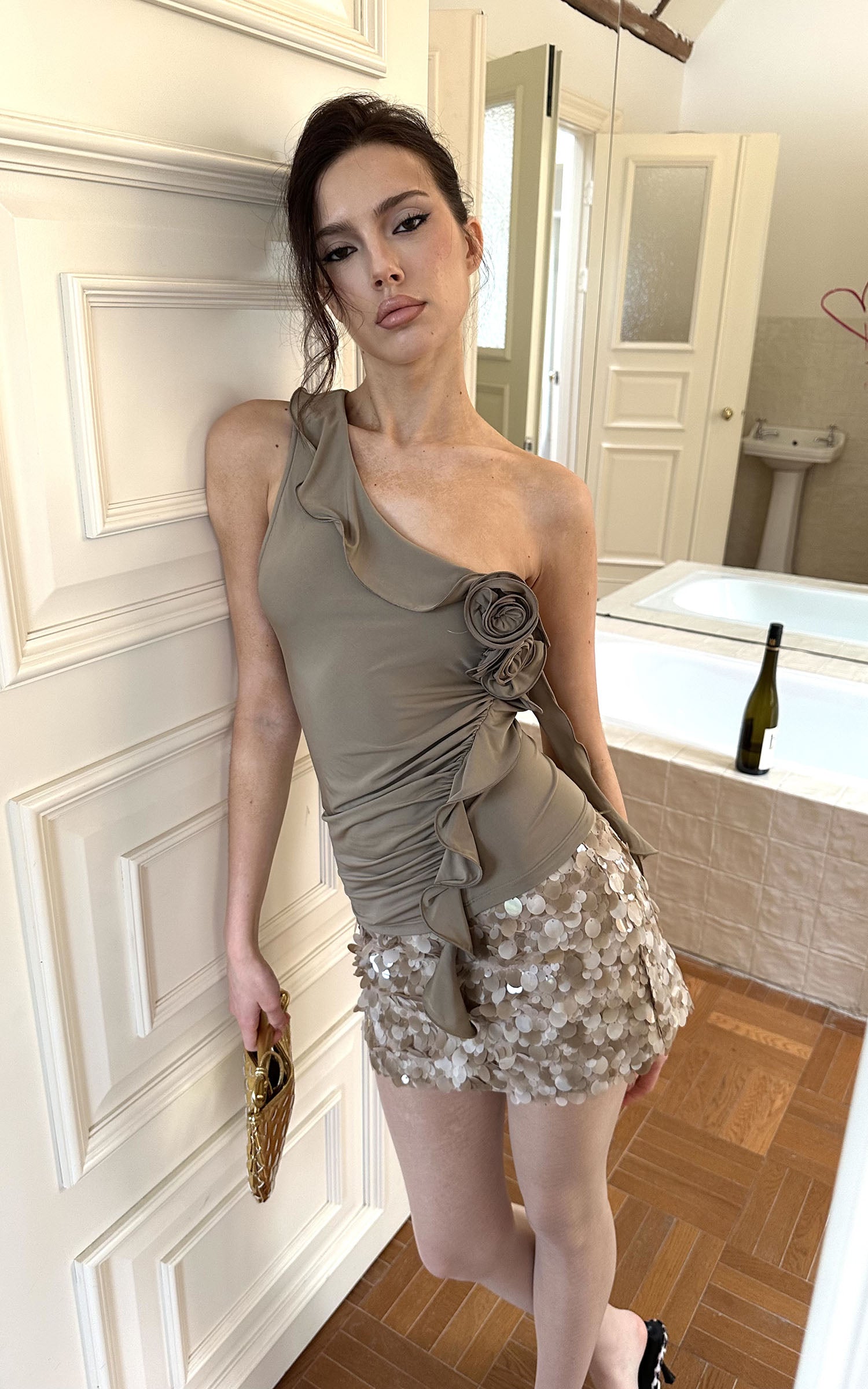 0122stepll アシンメトリック ラッシュド ワンショルダー トップ