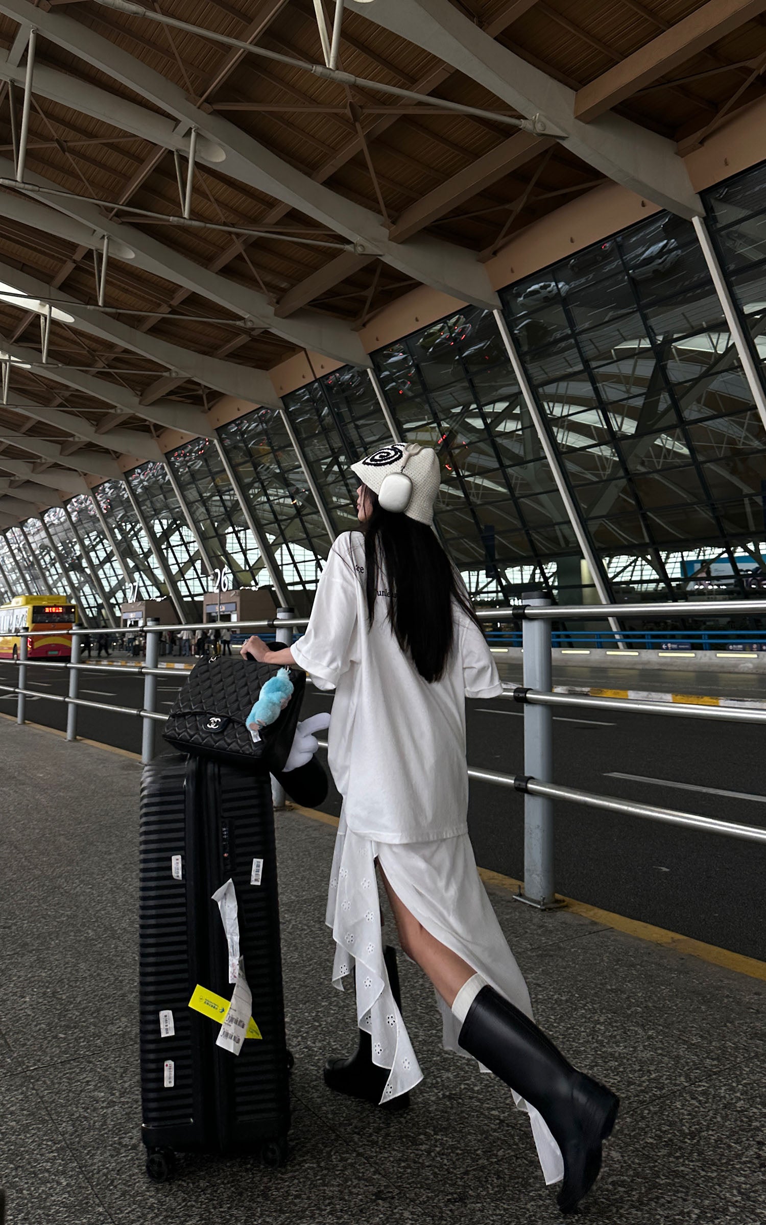 WARDEN EDGE Layered Asymmetric Midi Skirt in Mixed Textures - PINKPARKS