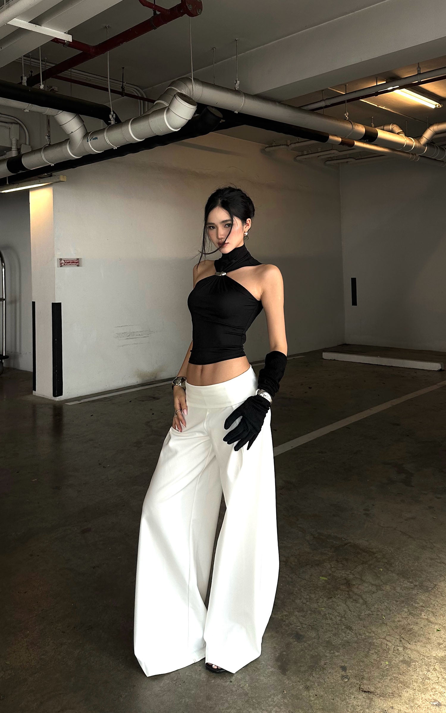 ROVENTE Black Halterneck Top with Metal Clasp - PINKPARKS