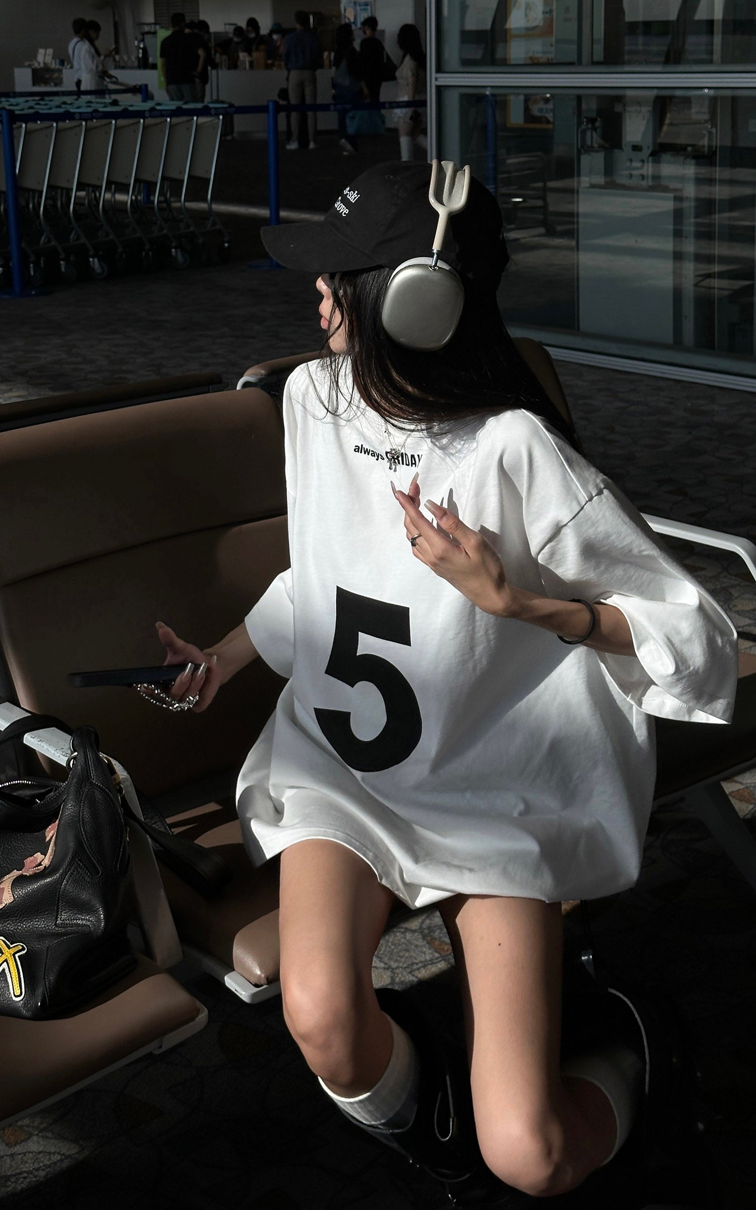 WARDEN EDGE Oversized Graphic Tee with Weekly Print - PINKPARKS