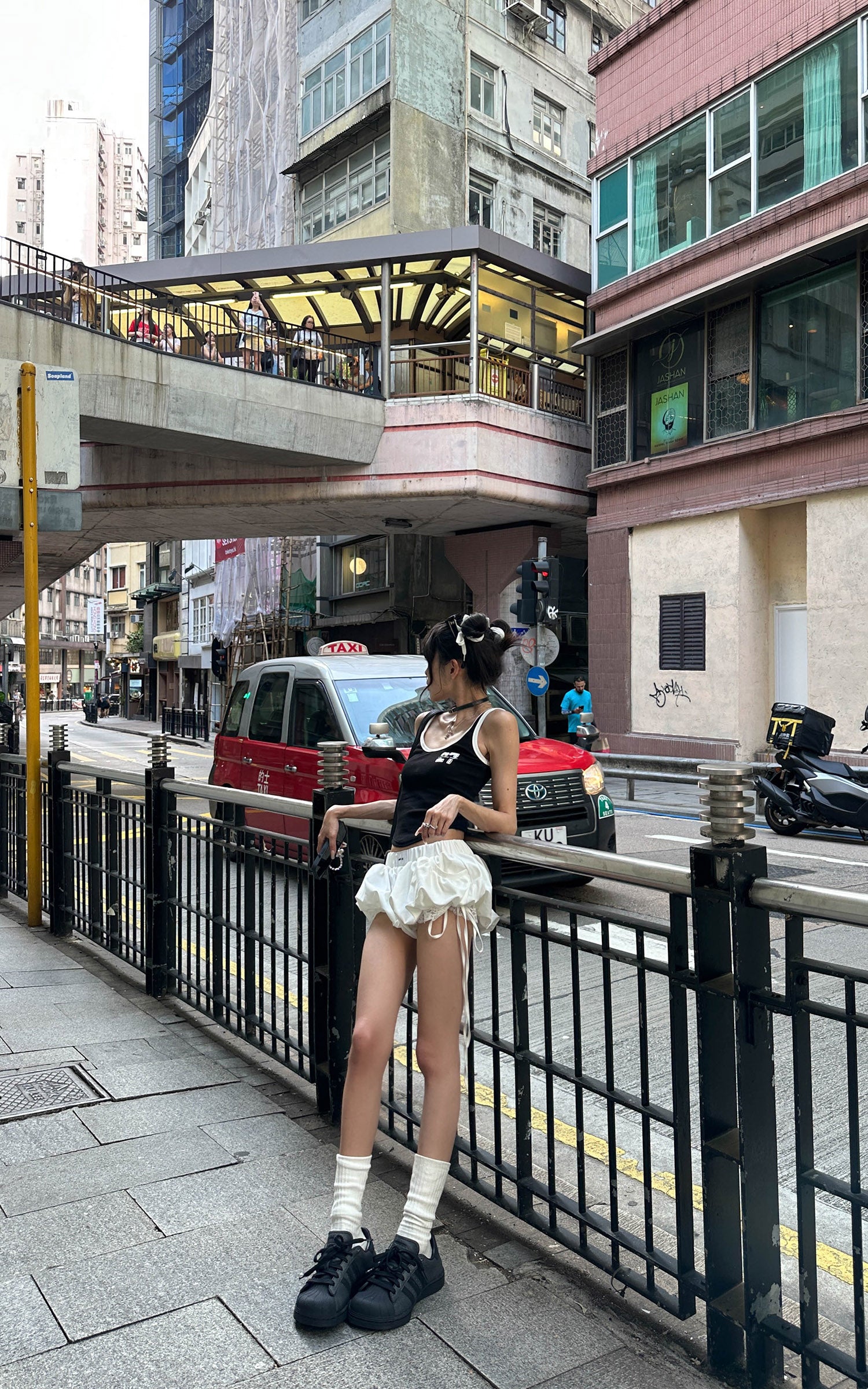 WARDEN EDGE Balloon Shorts with Lace Insets and Adjustable Drawcords - PINKPARKS