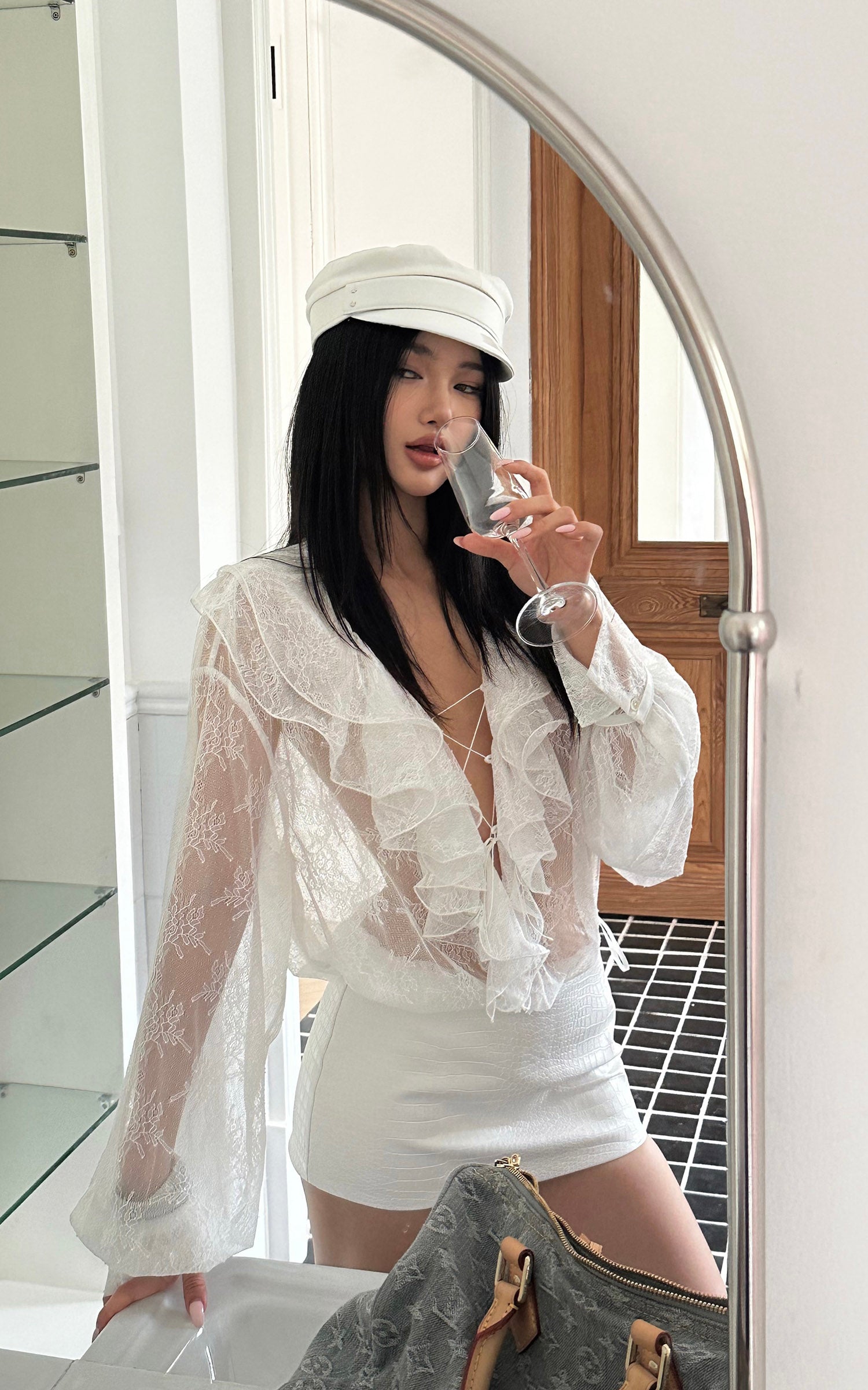 ROVENTE Croc-Embossed White Leather Mini Skirt - PINKPARKS