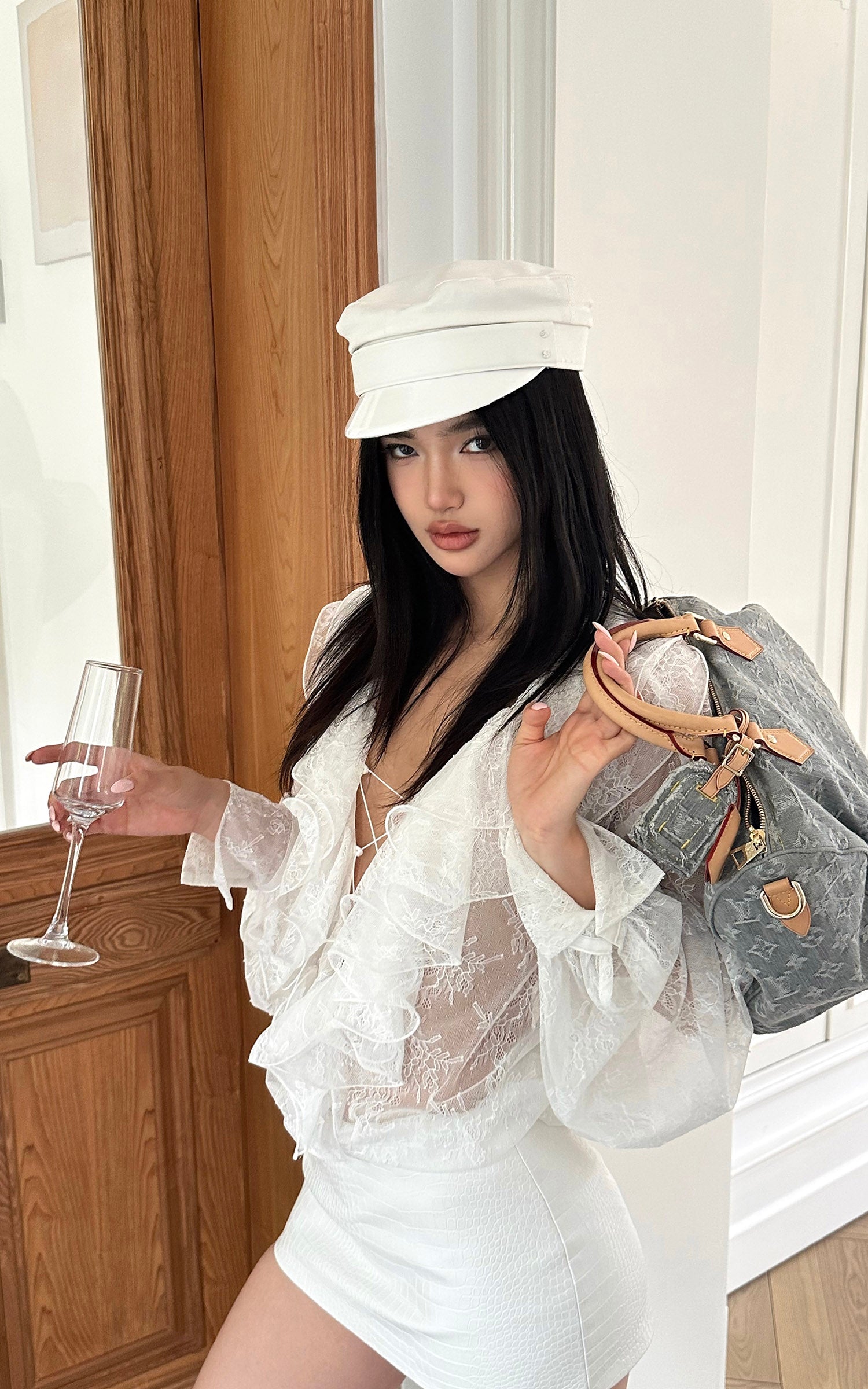 ROVENTE Croc-Embossed White Leather Mini Skirt - PINKPARKS