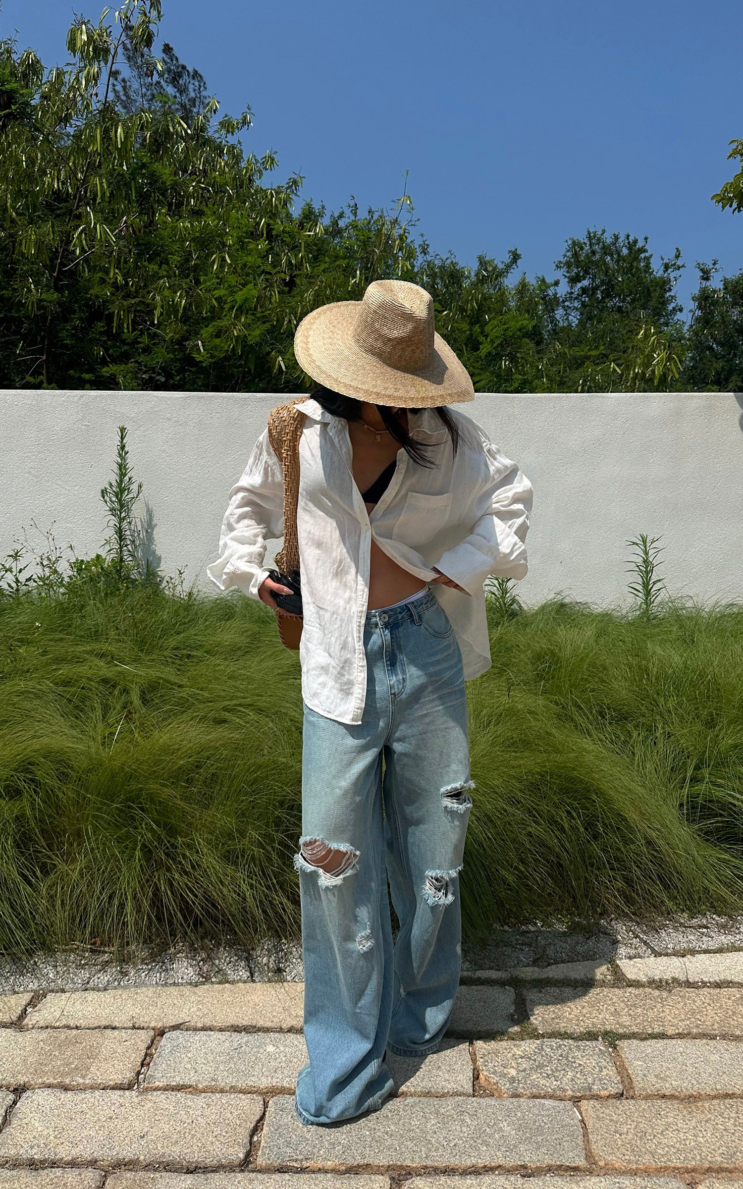 ROVENTE Distressed Wide-Leg Jeans - PINKPARKS