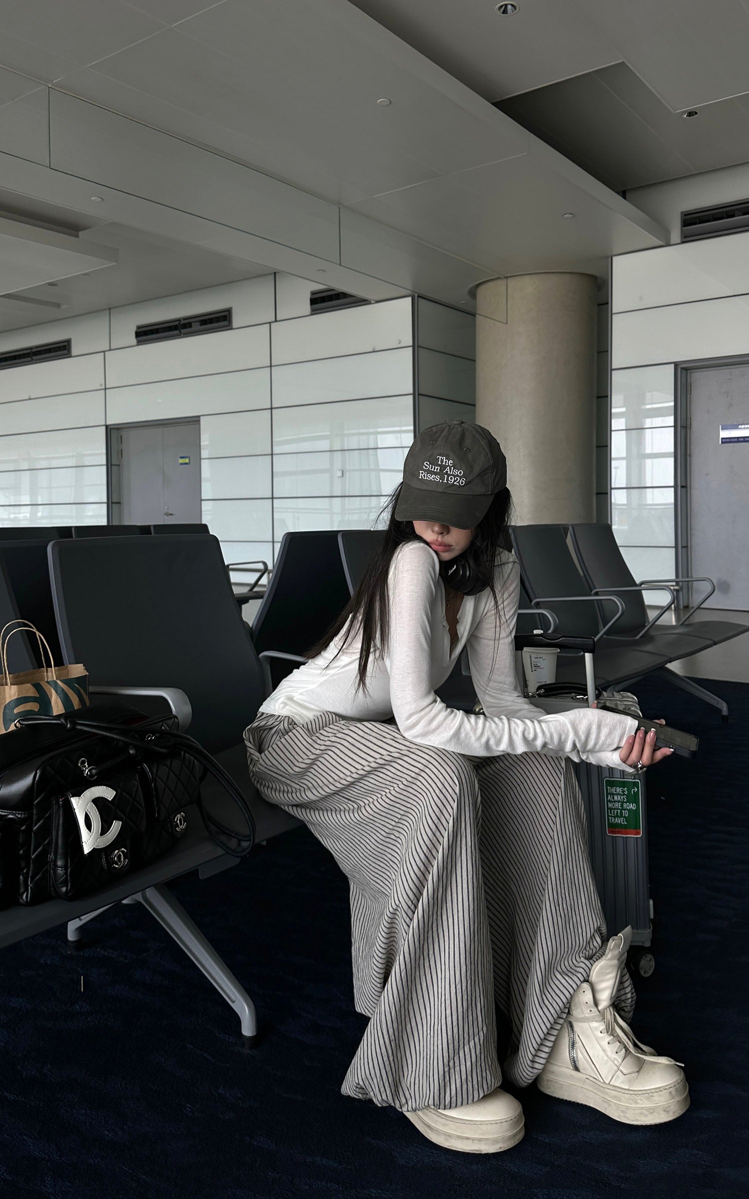 WARDEN EDGE カットアウトレイヤード長袖Tシャツ