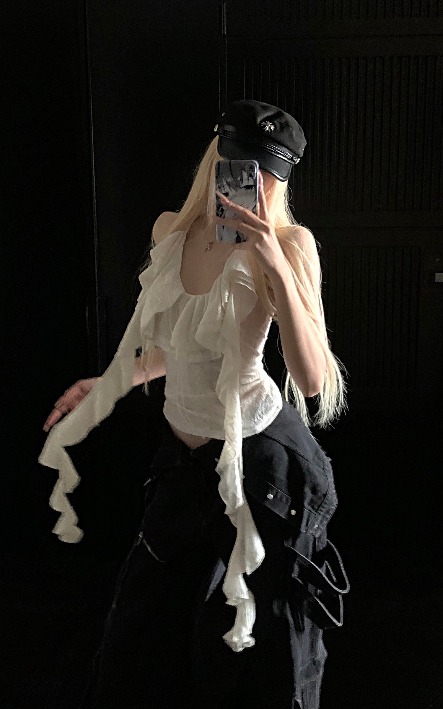 Rase le sol 不規則フリルレースホルターコルセットトップ