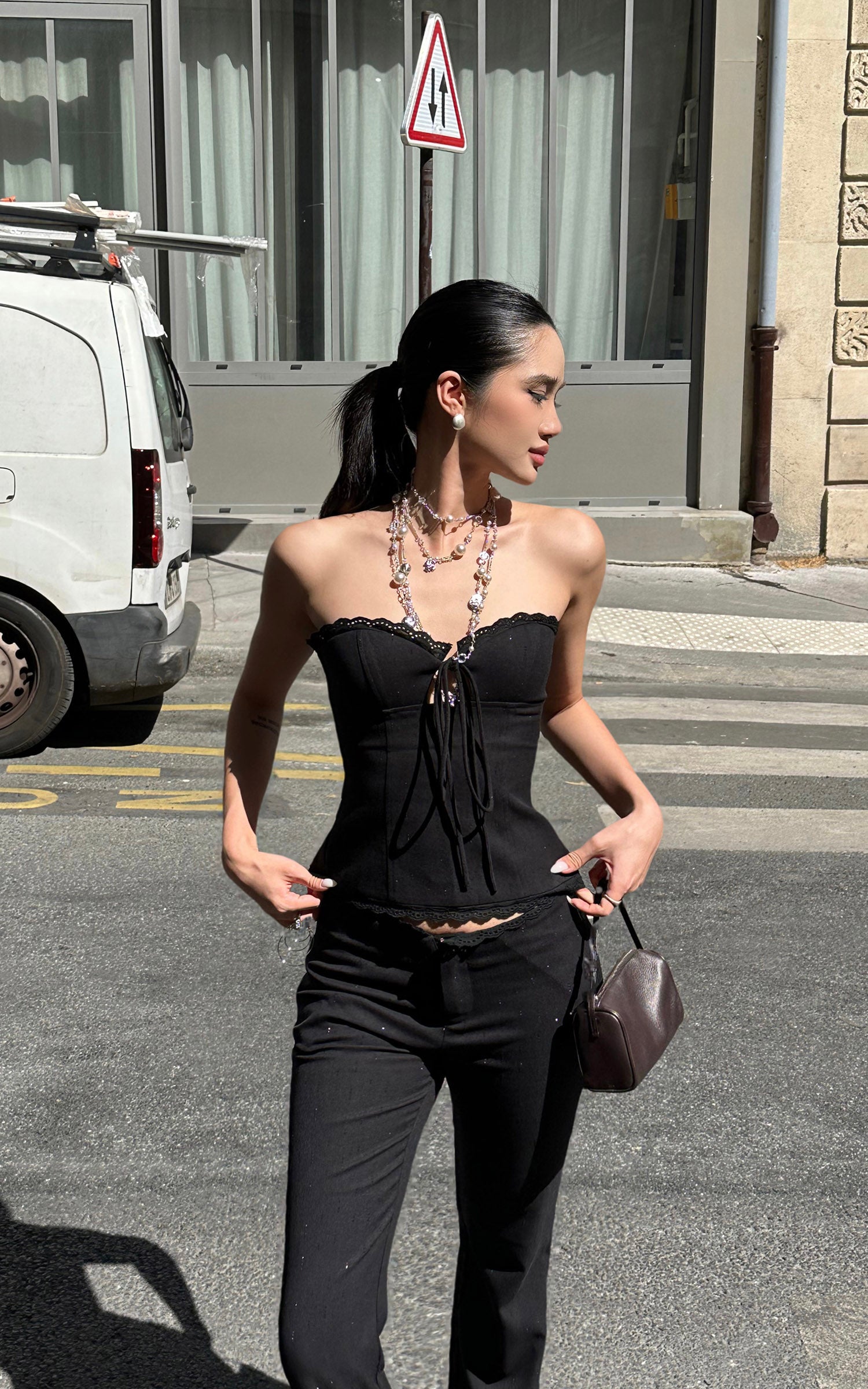 ROVENTE レーストリムコルセットトップ＆フレアパンツセット