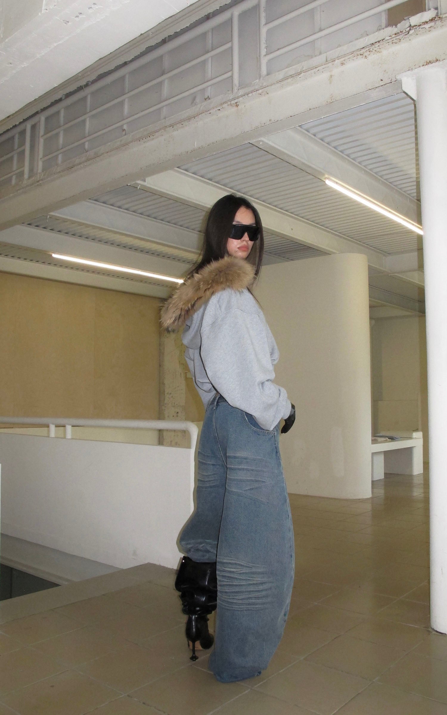 0122stepll カーブワイドレッグドラッグジーンズ