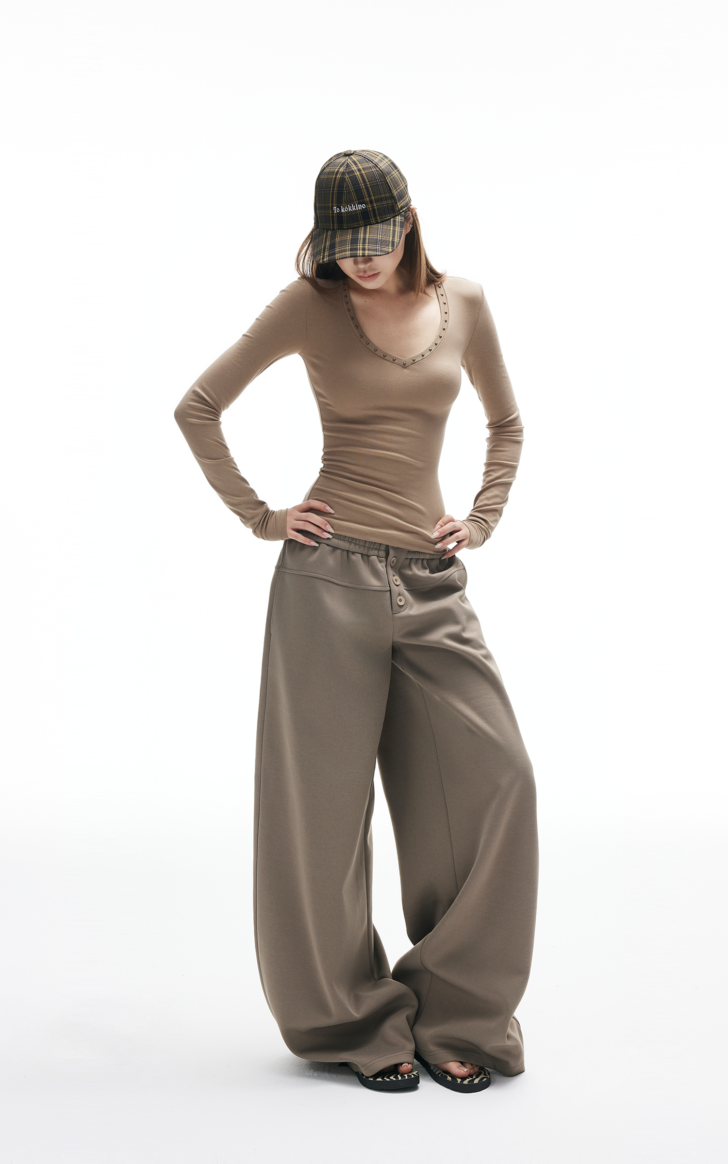 IAMXIAA Studded V-Neck Long Sleeve Tee