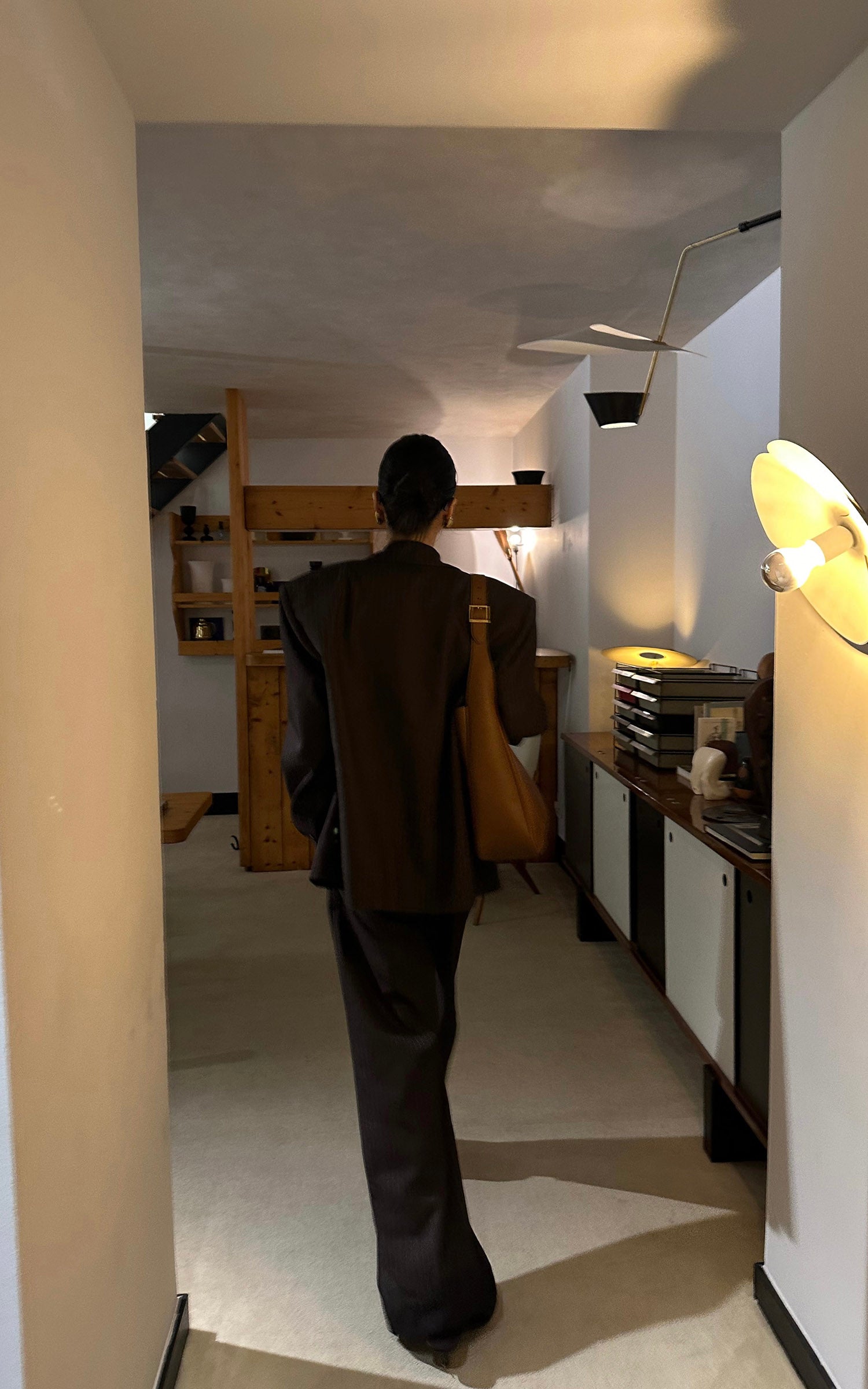 ROVENTE ブレザービスチェ＆ワイドパンツ付きテーラードピンストライプスーツセット