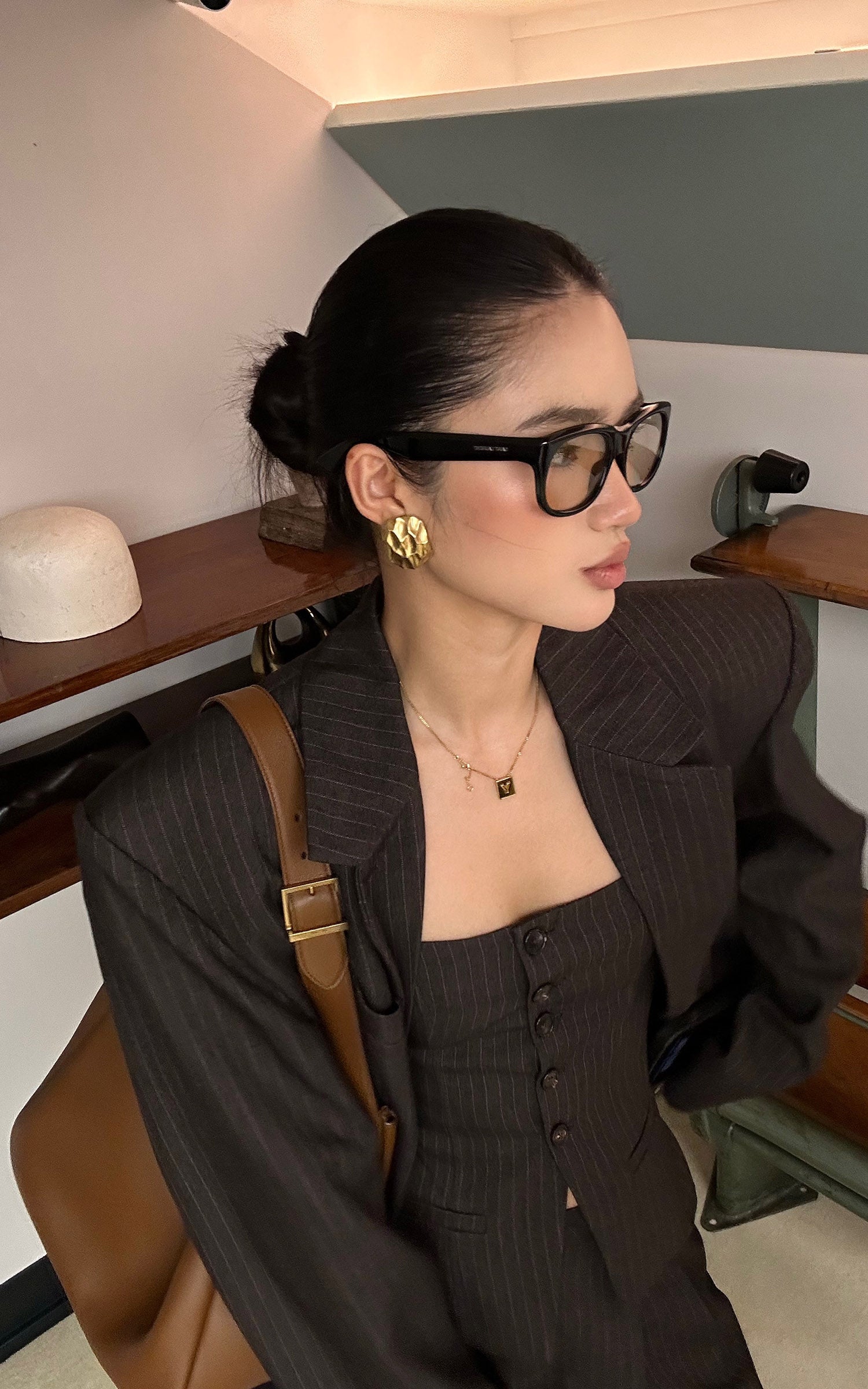 ROVENTE ブレザービスチェ＆ワイドパンツ付きテーラードピンストライプスーツセット