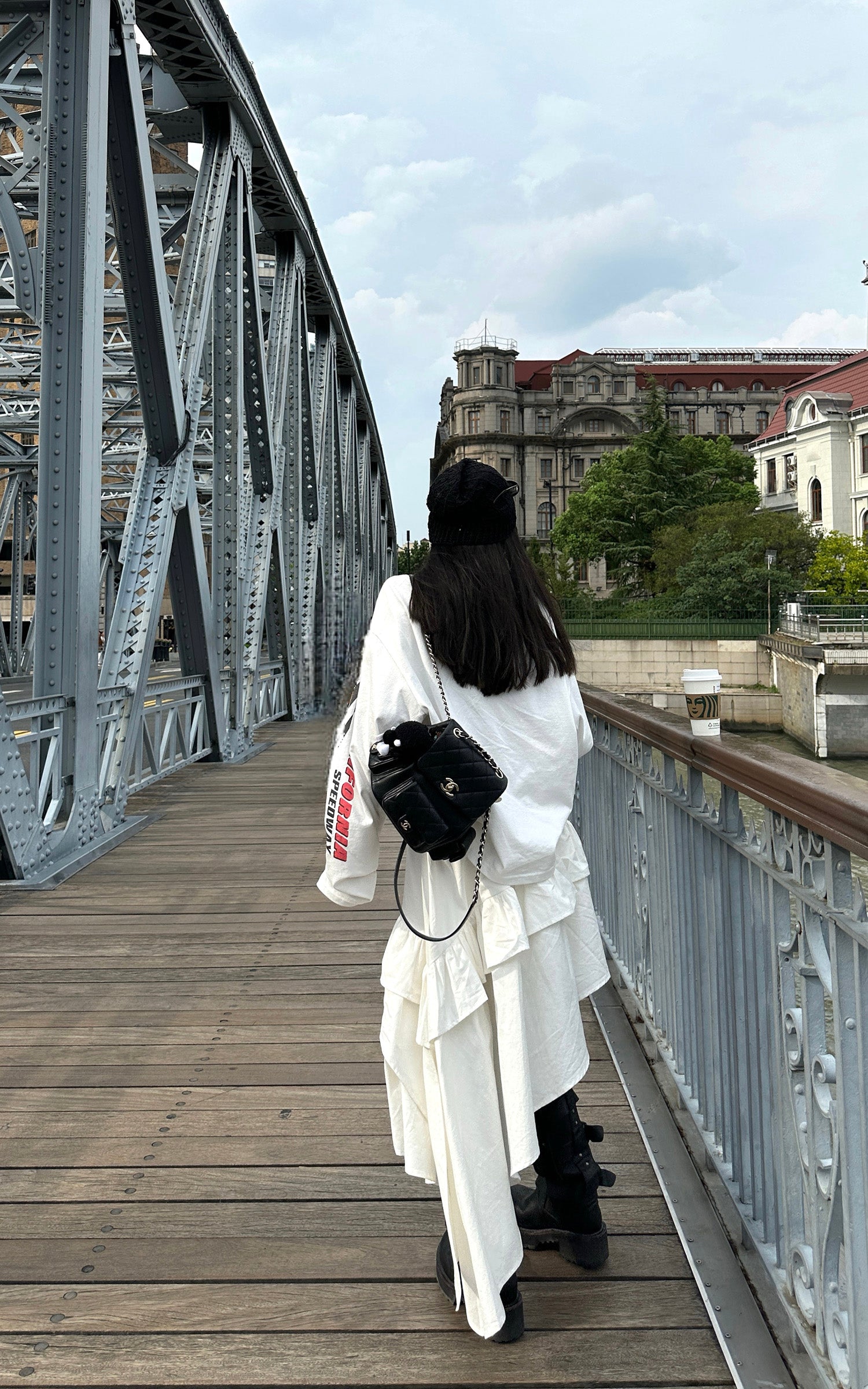 WARDEN EDGE フリル付きアシンメトリーレイヤードスカート