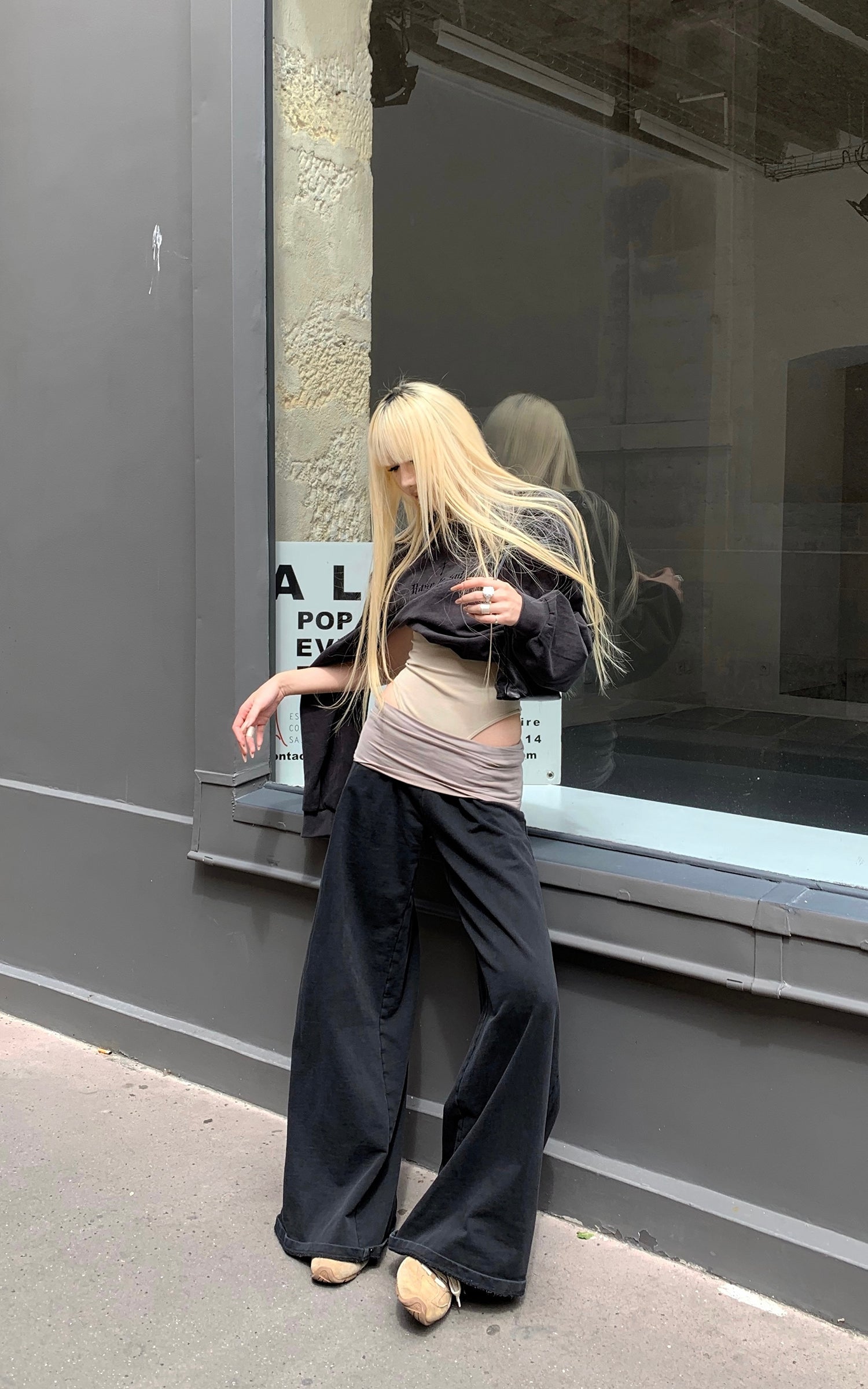 Rase le sol 刺繍入りオーバーサイズスウェット