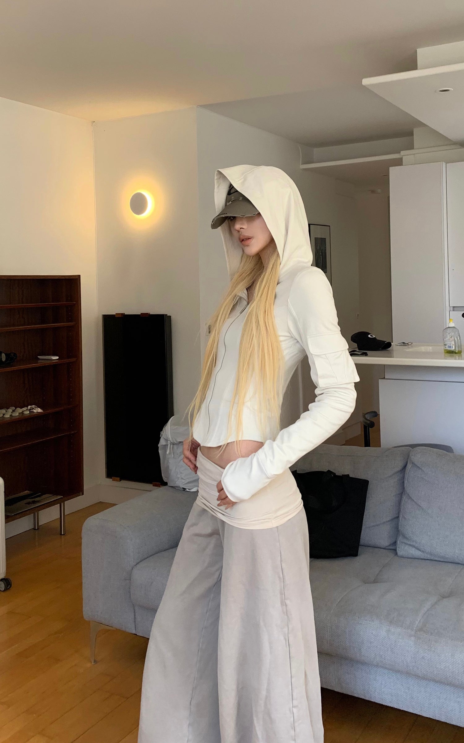 Rase le sol フィット感のあるフード付きジップジャケット