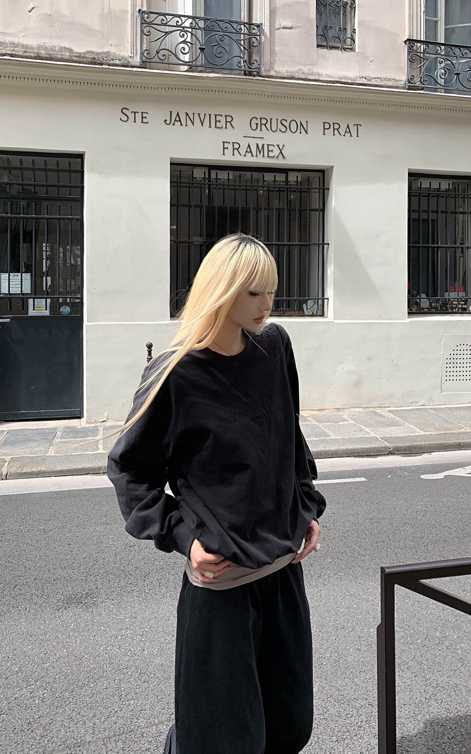 Rase le sol 刺繍入りオーバーサイズスウェット