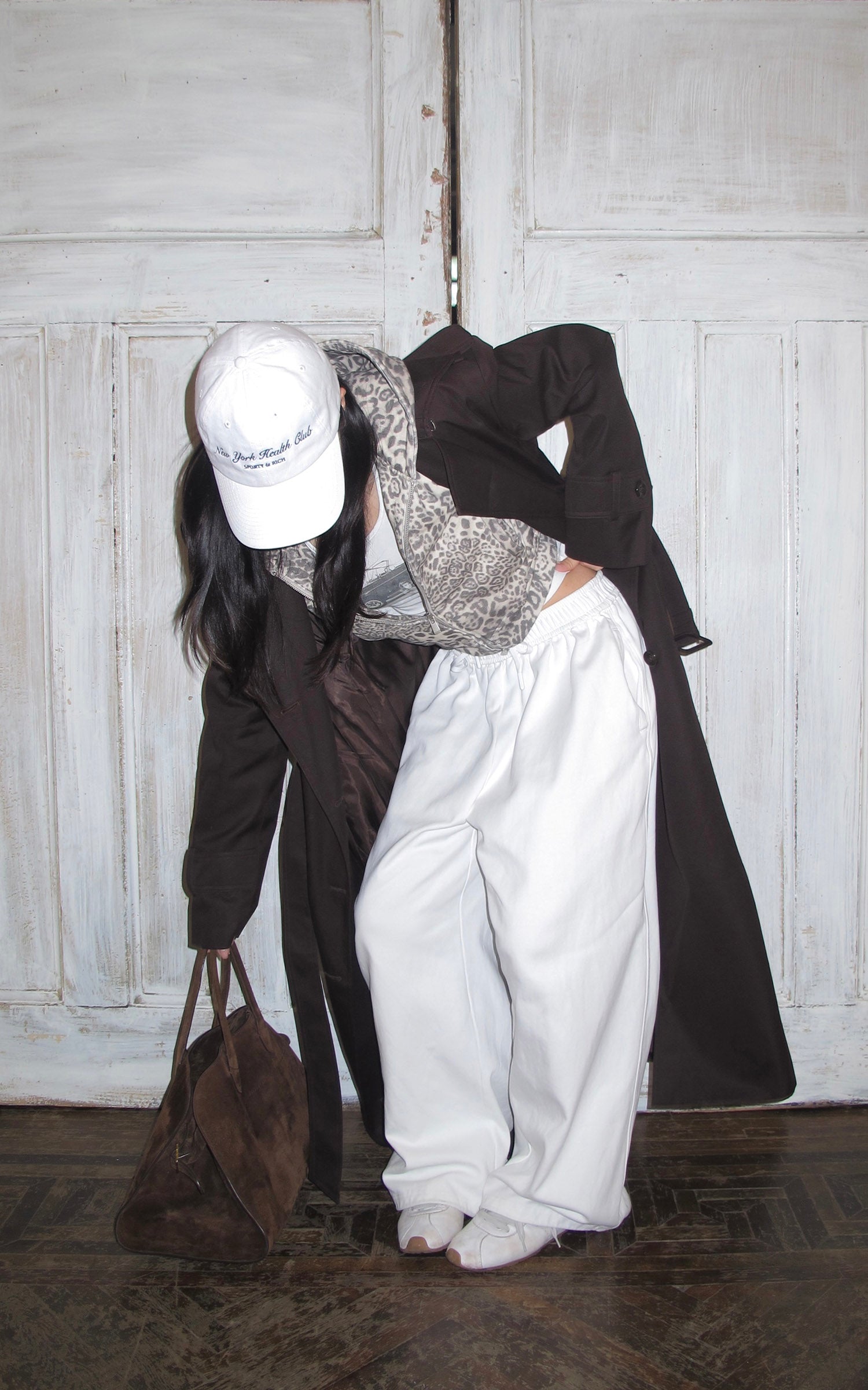 ROVENTE レオパード柄クロップドジップパーカー