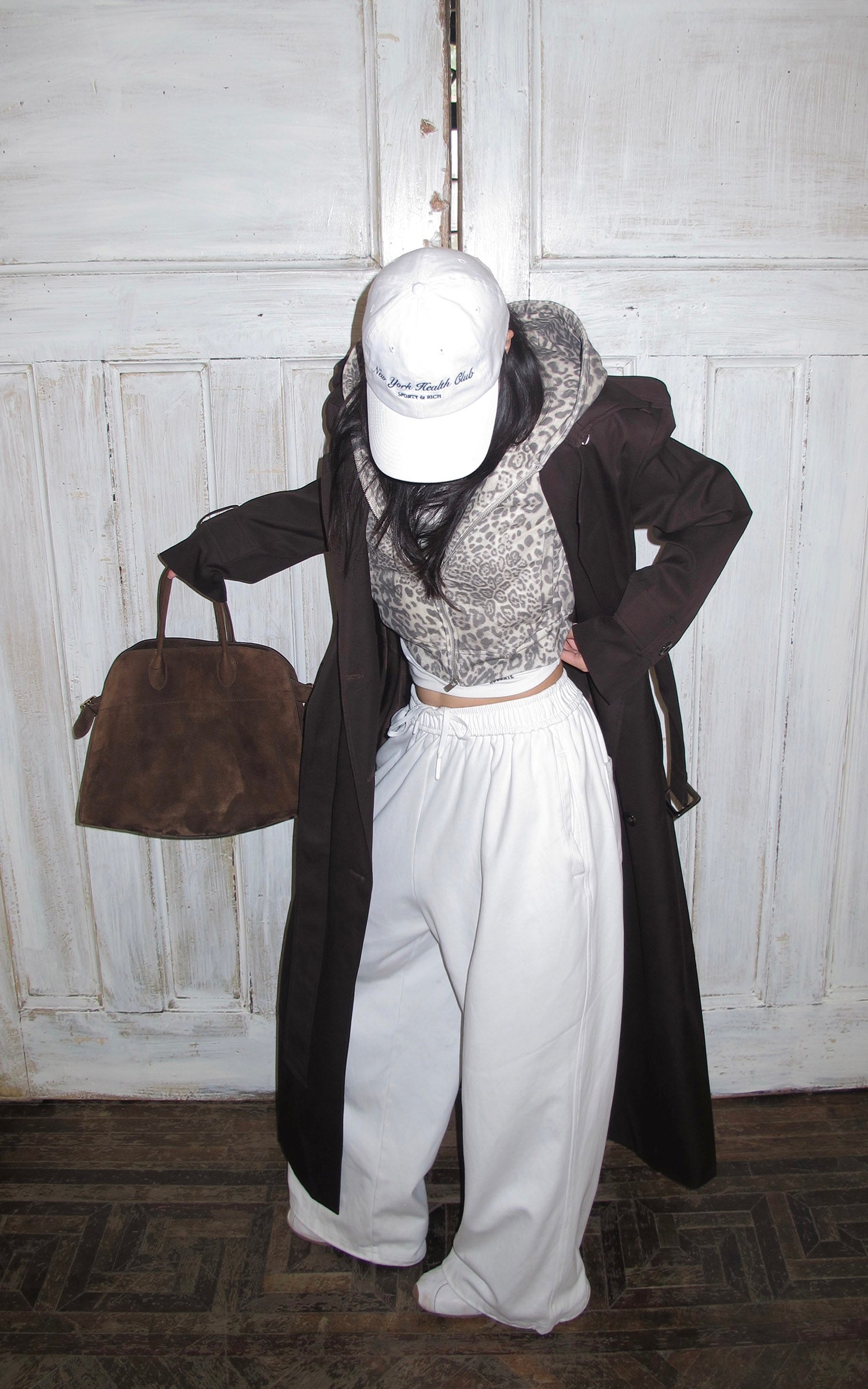 ROVENTE レオパード柄クロップドジップパーカー