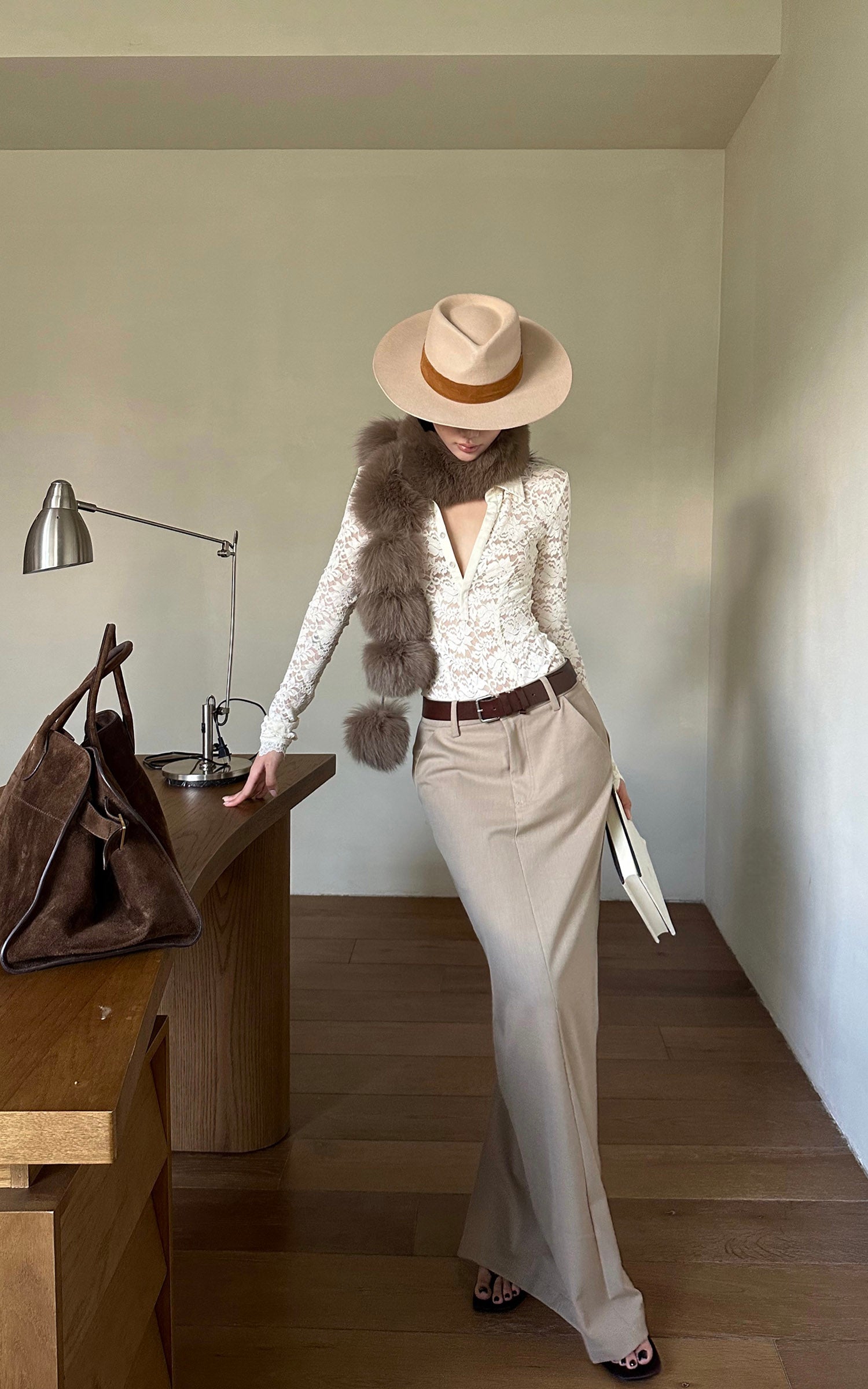 ROVENTE 襟付きレースシアー長袖シャツ