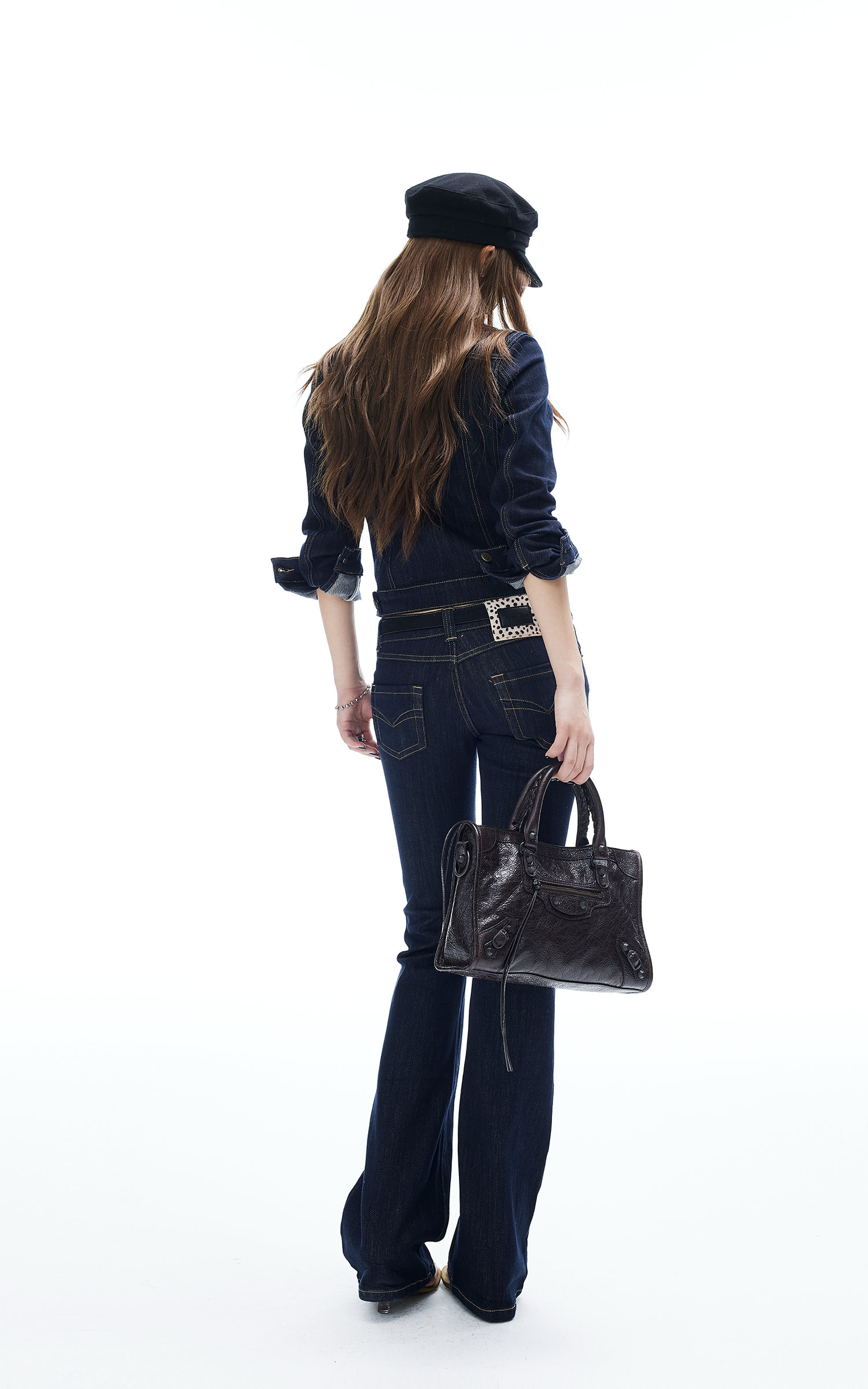 IAMXIAA レディース用デニムジャケット＆フレアジーンズセット レトロなダークウォッシュの2点コーデ